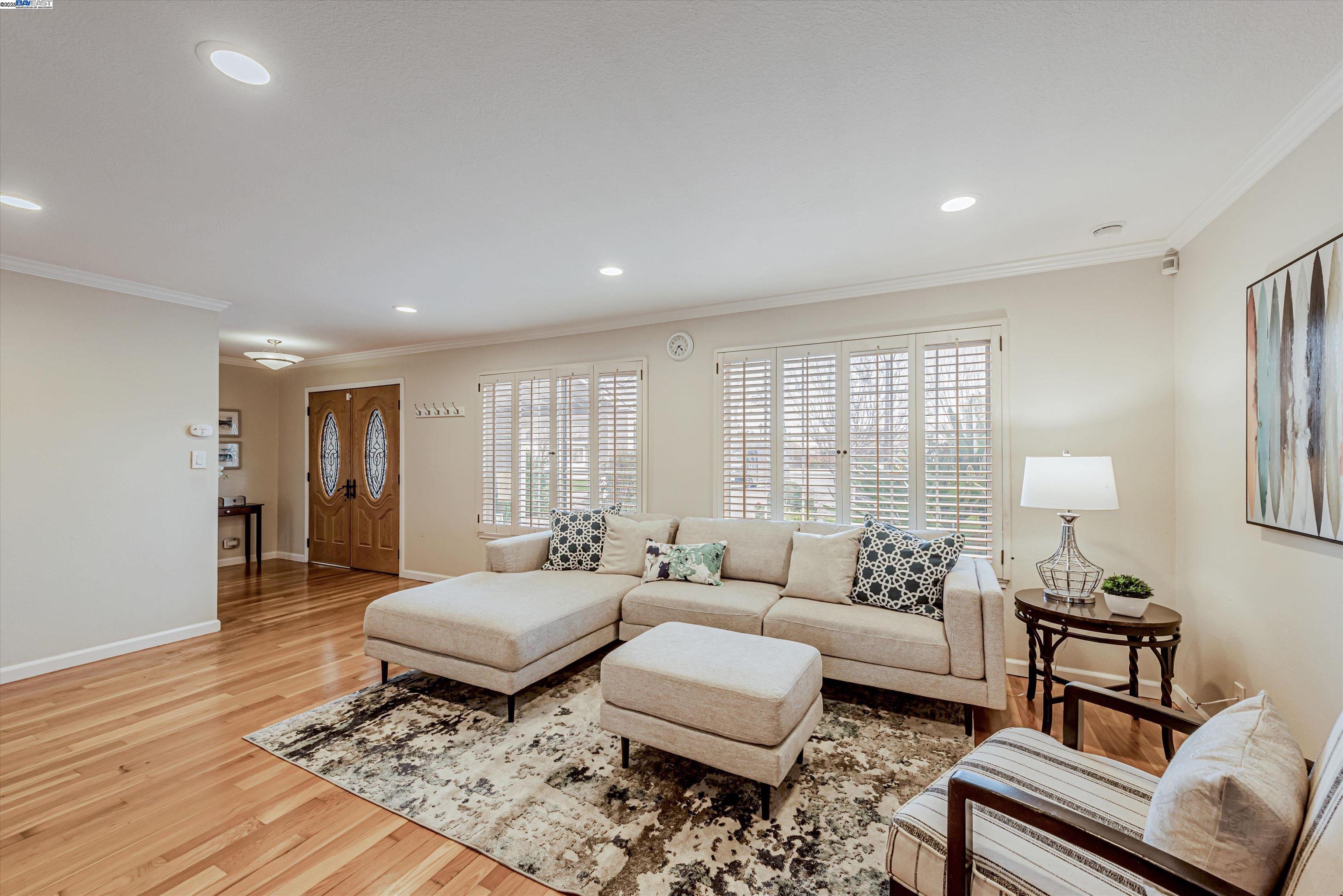 3895 Mammoth Cave Ct