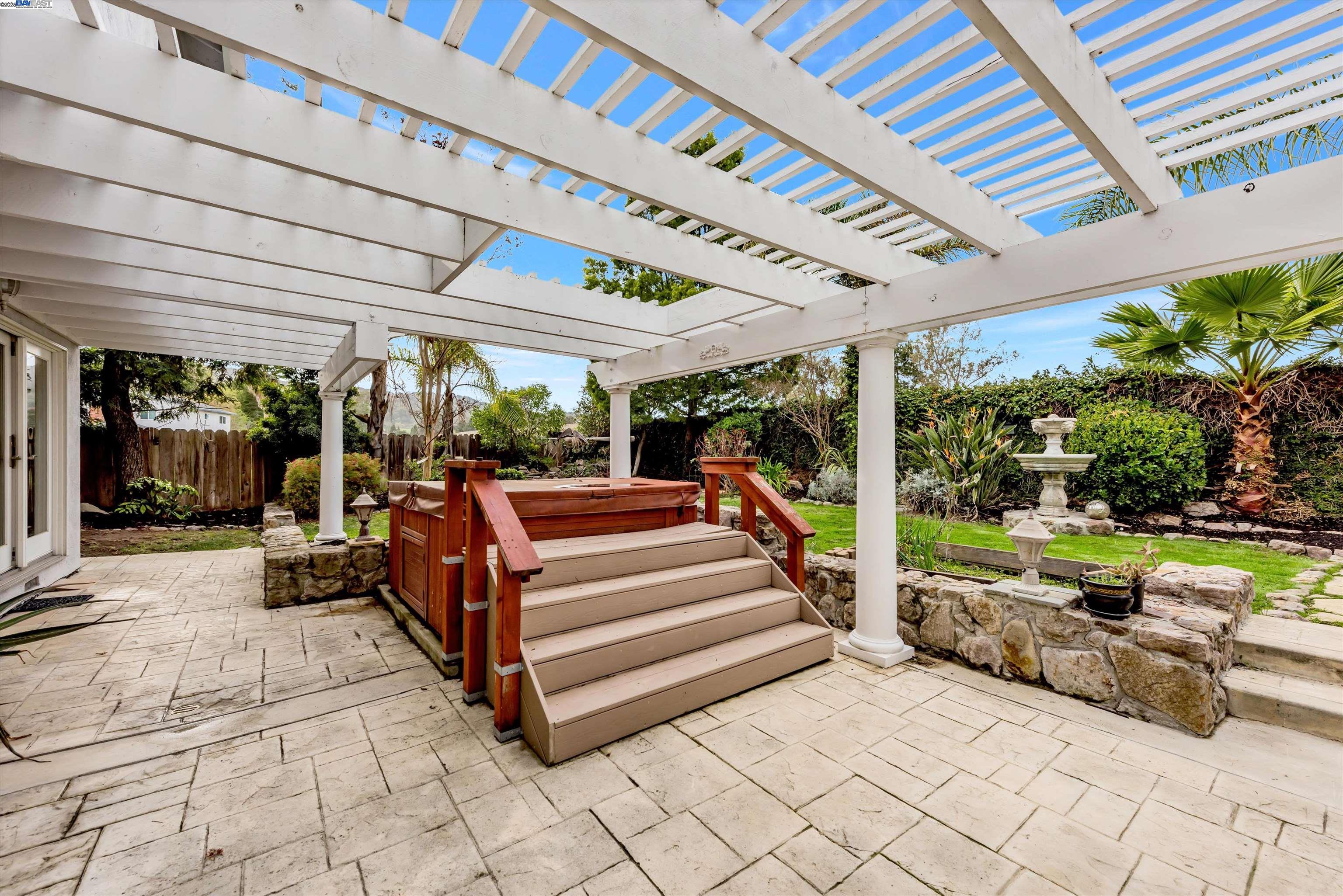 3895 Mammoth Cave Ct