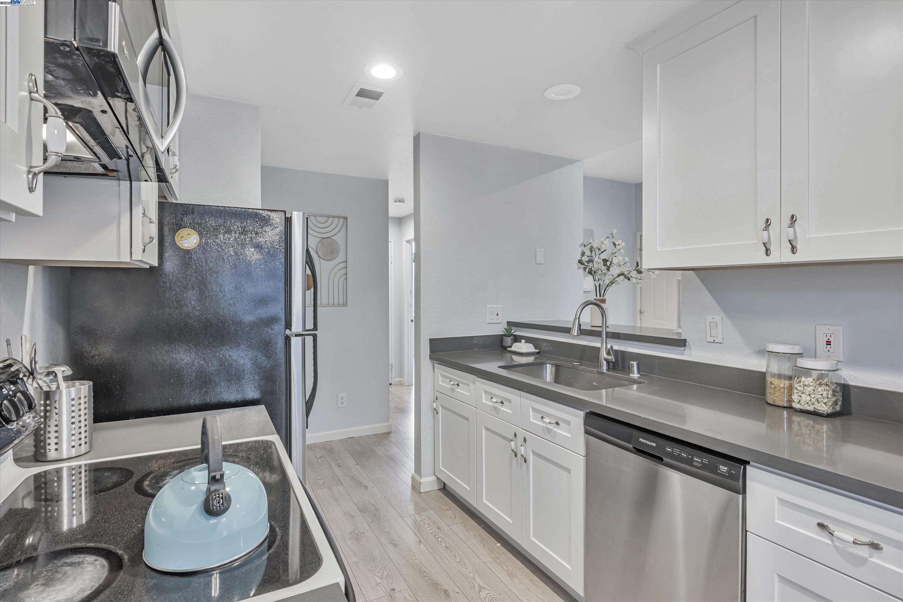 7595 Canyon Meadow Cir # A