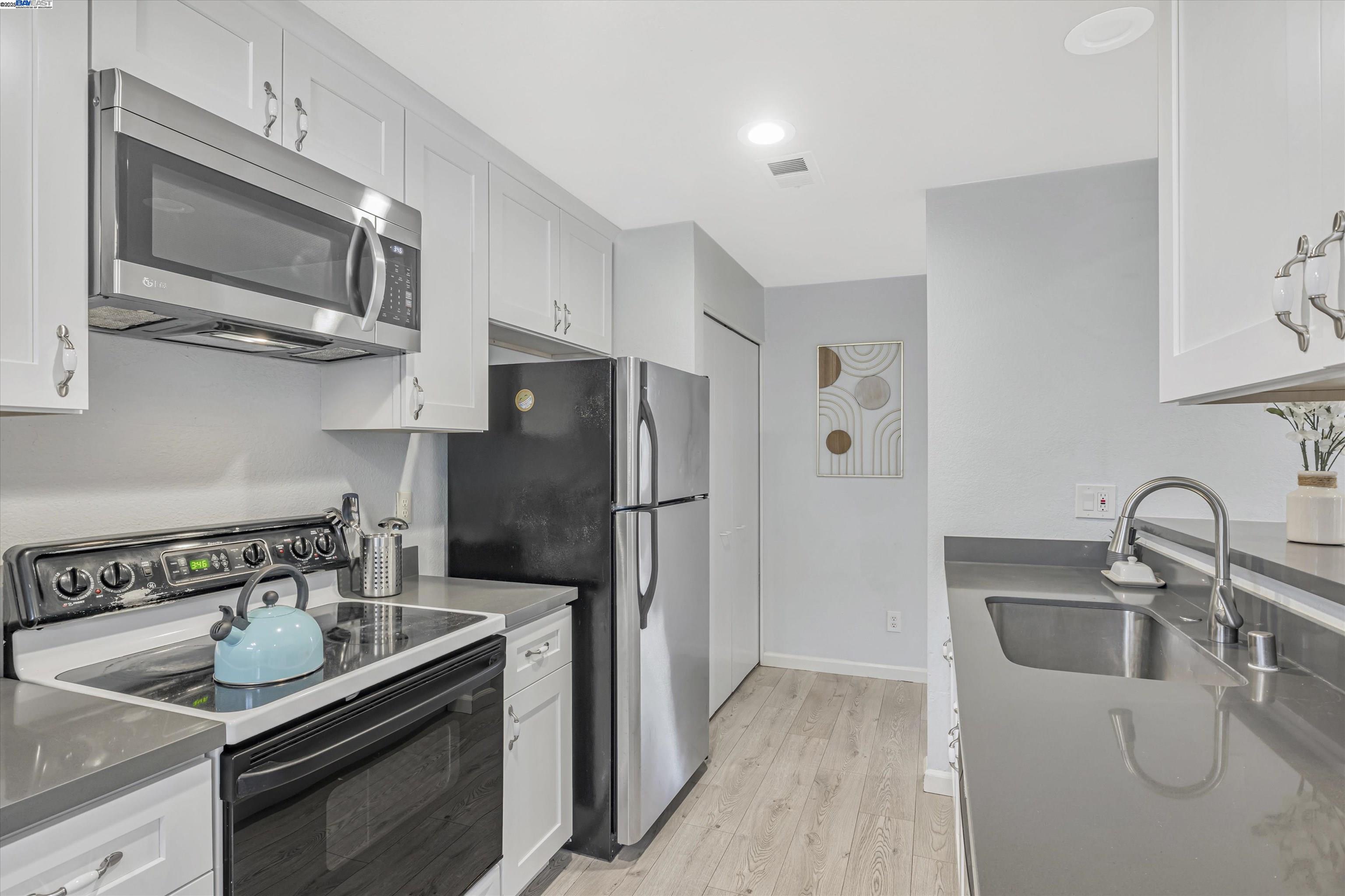 7595 Canyon Meadow Cir # A