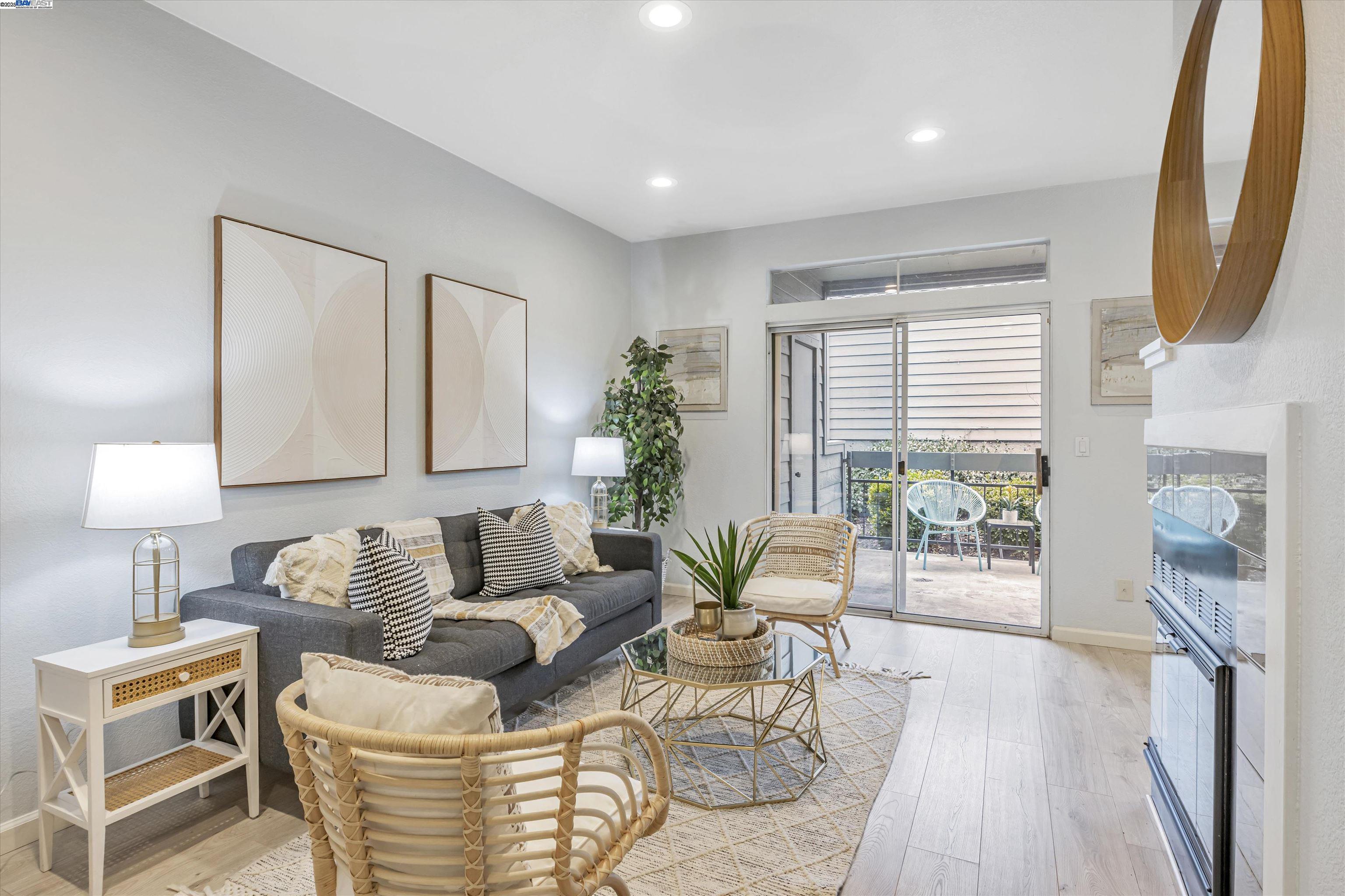 7595 Canyon Meadow Cir # A