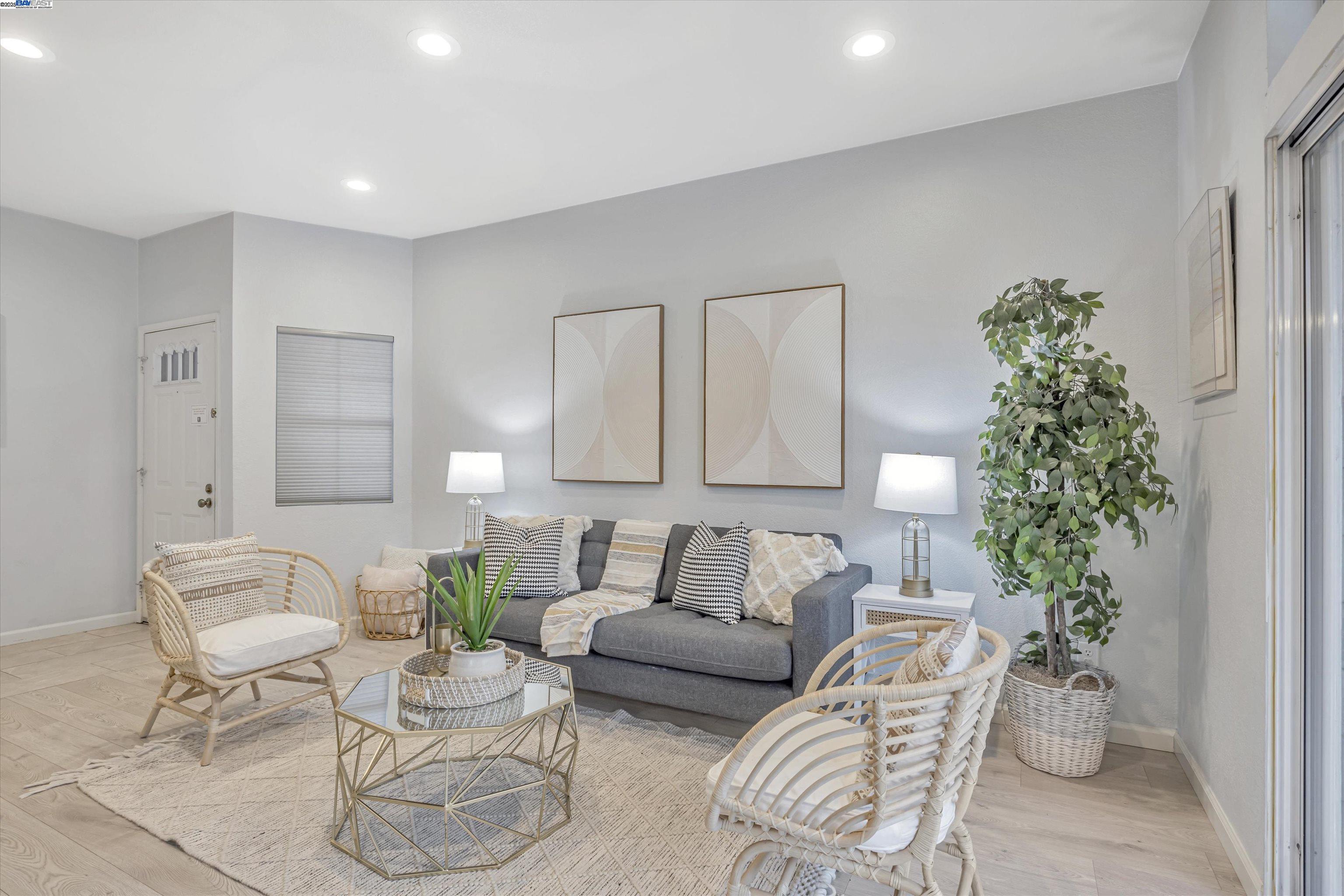 7595 Canyon Meadow Cir # A