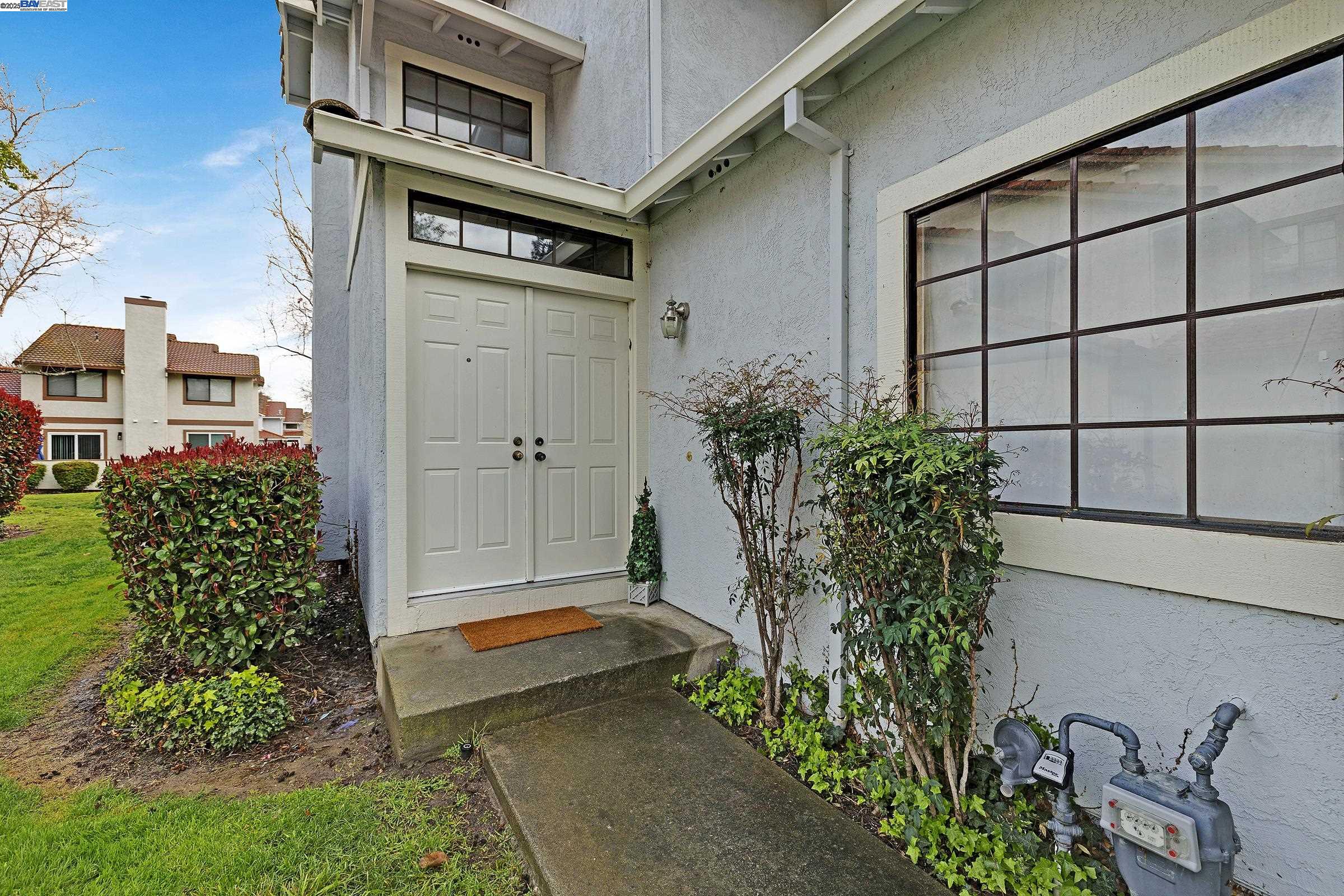 344 Charlotte Common