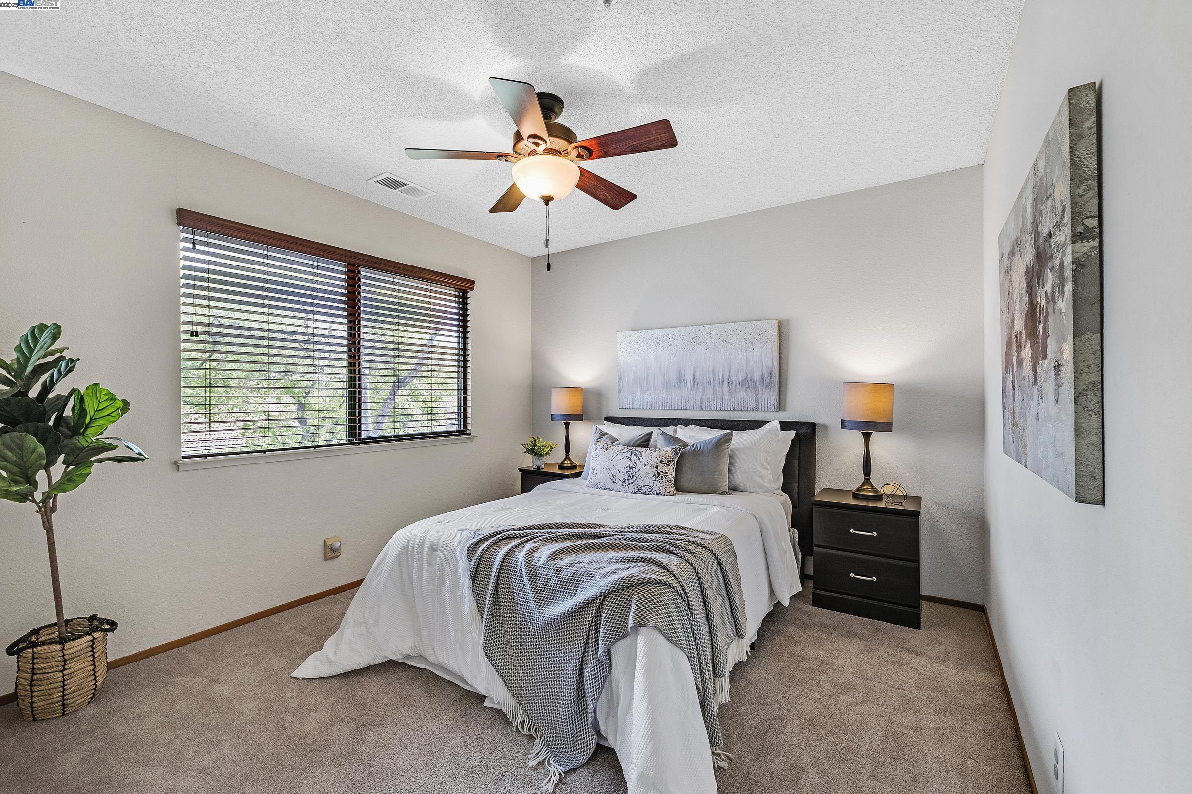 344 Charlotte Common