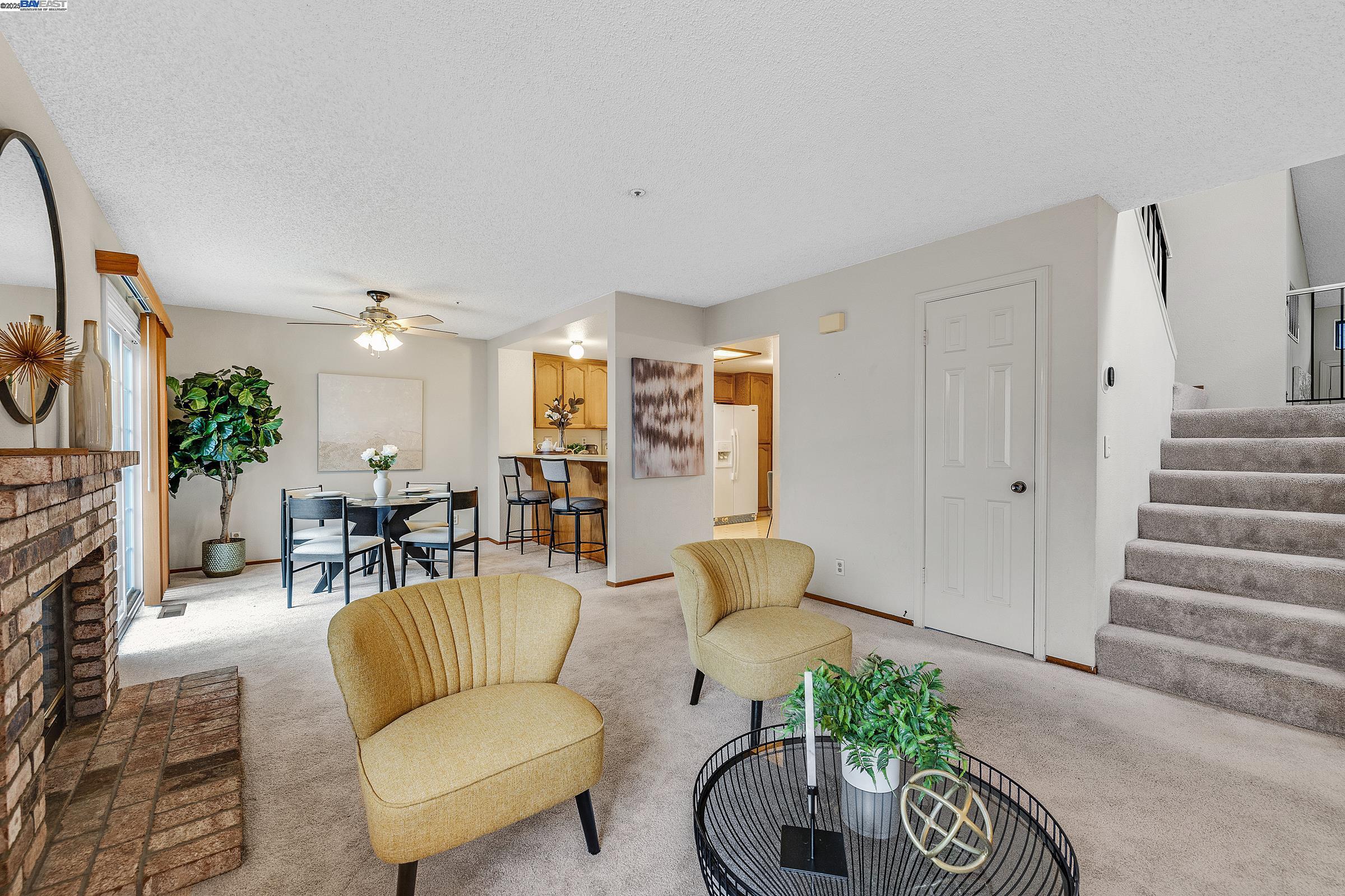 344 Charlotte Common