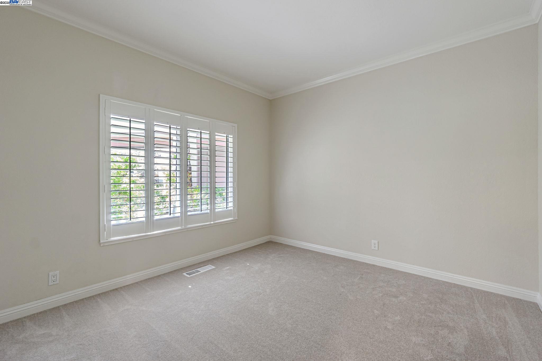 3324 Ptarmigan Dr # 2A