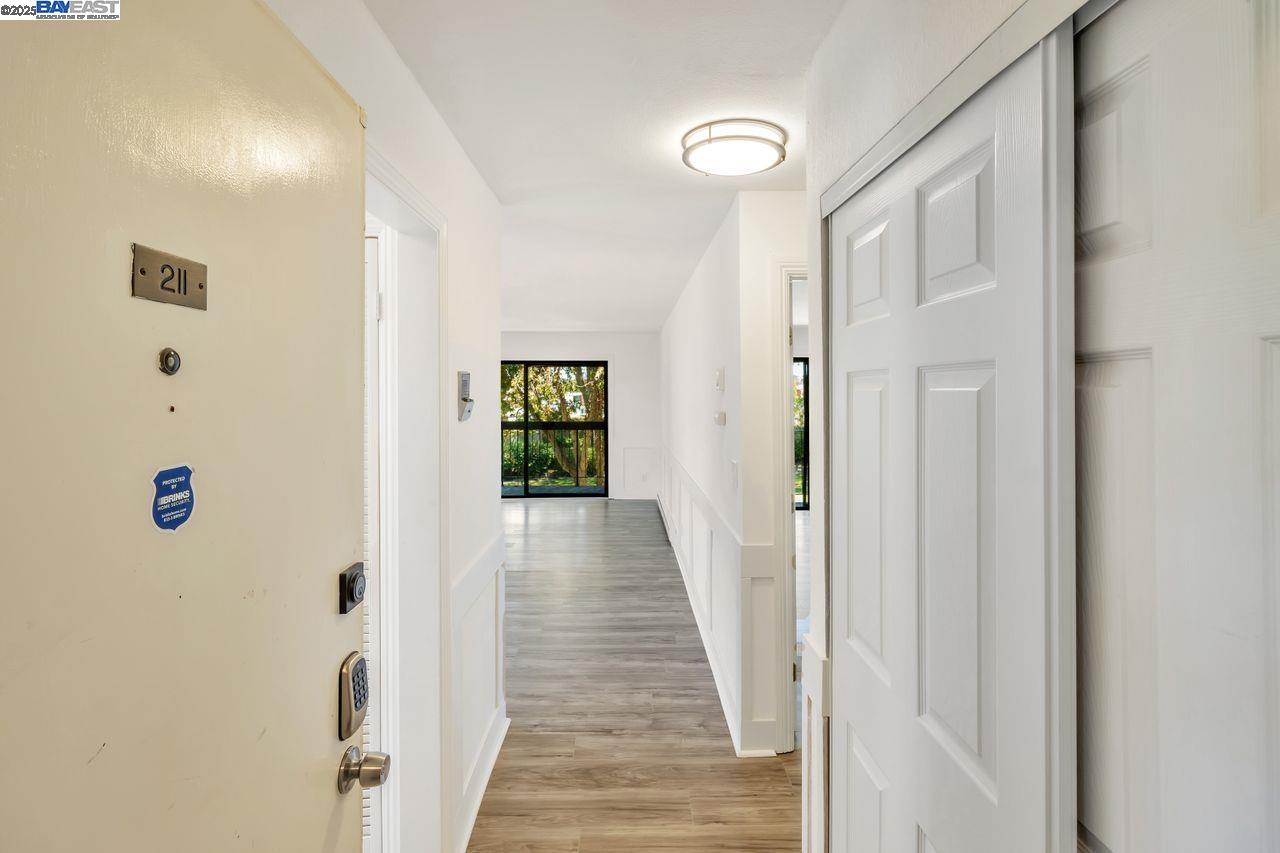 2021 Market Ave # 211