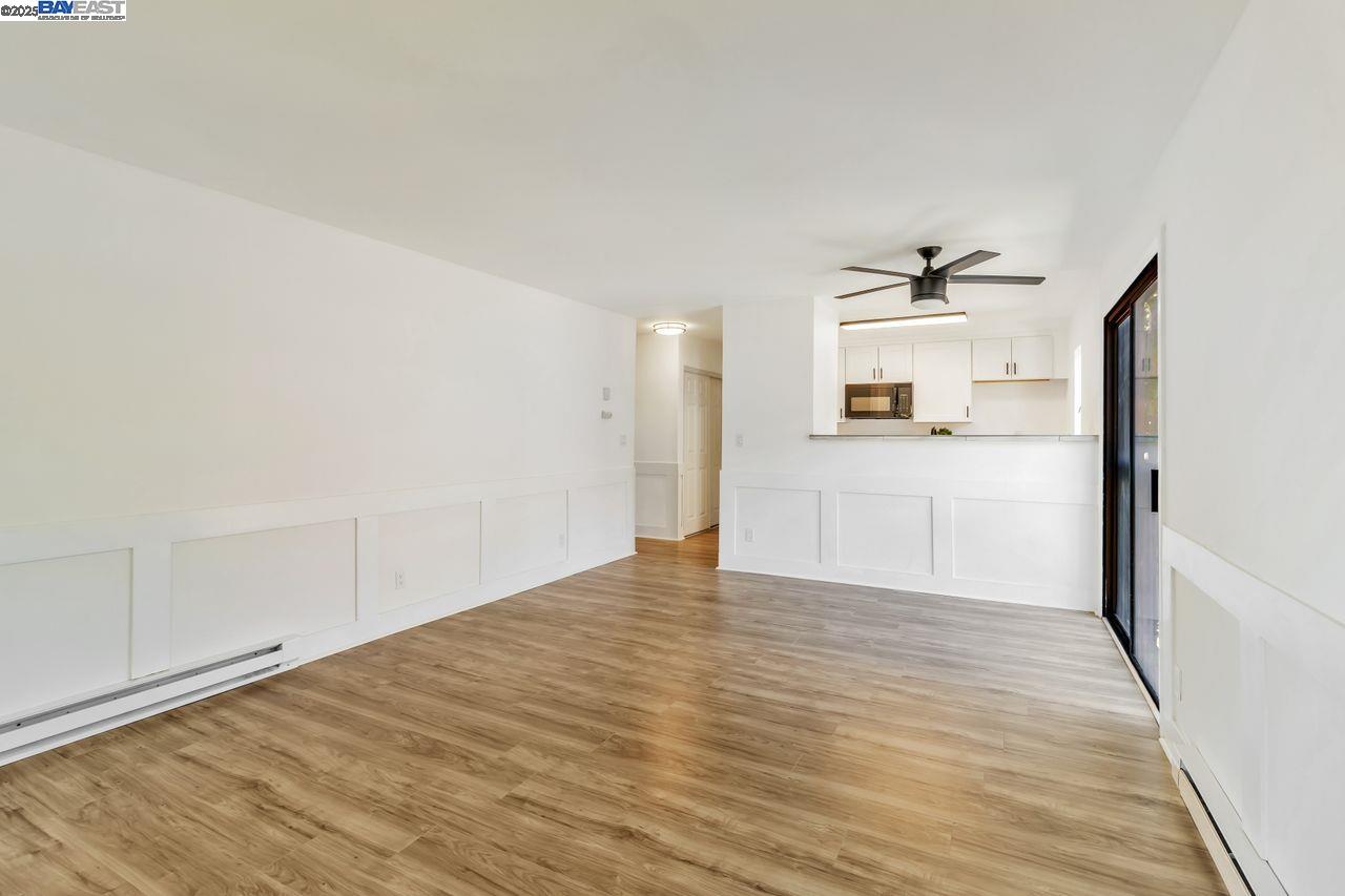 2021 Market Ave # 211