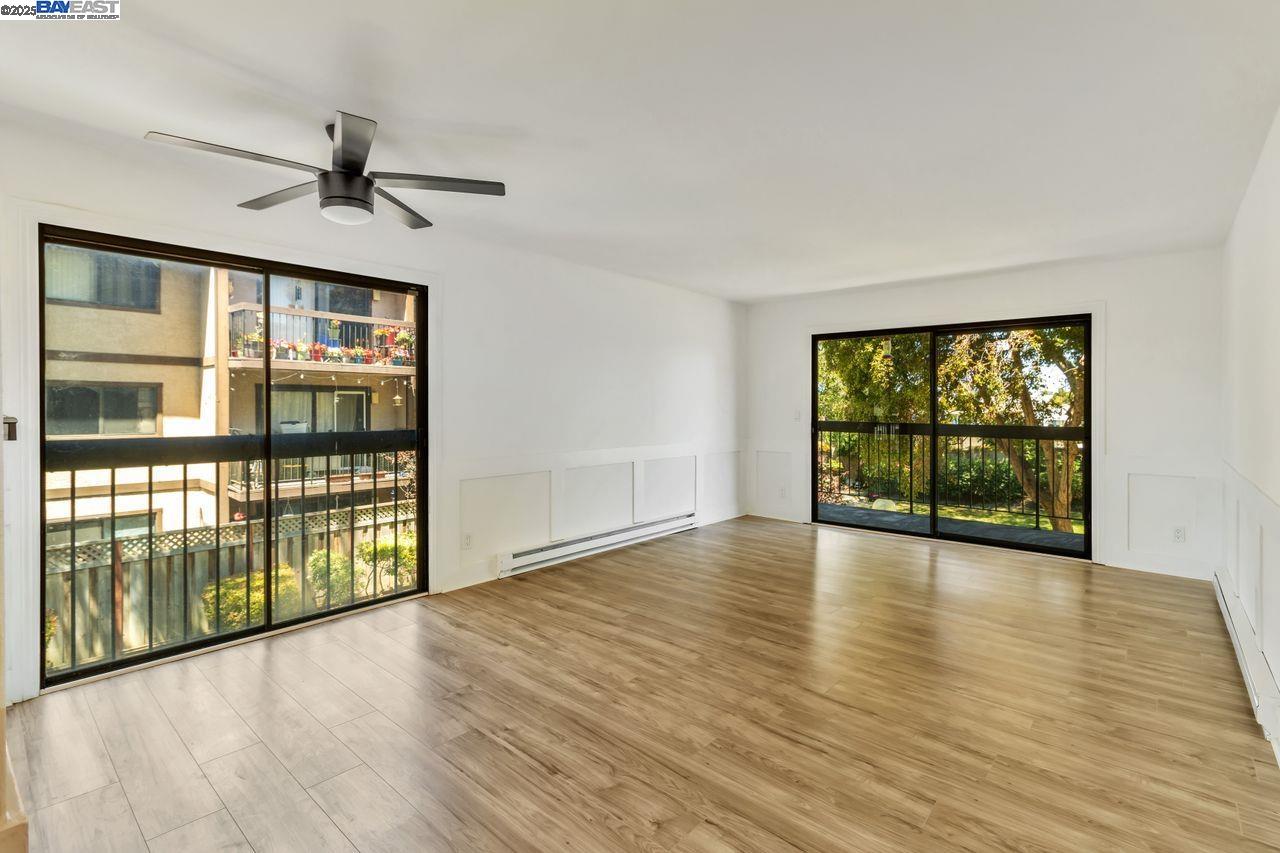 2021 Market Ave # 211