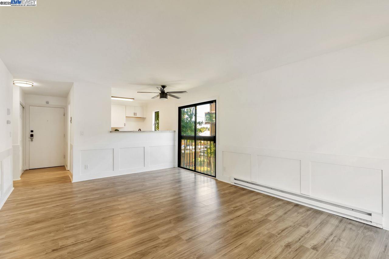 2021 Market Ave # 211