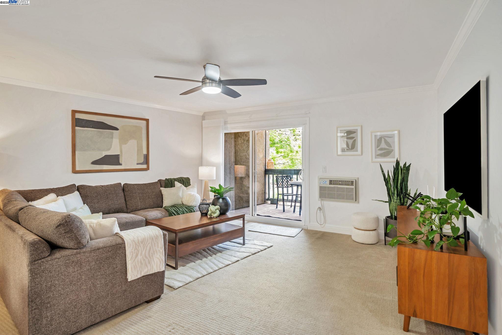 1087 Murrieta Blvd # 244