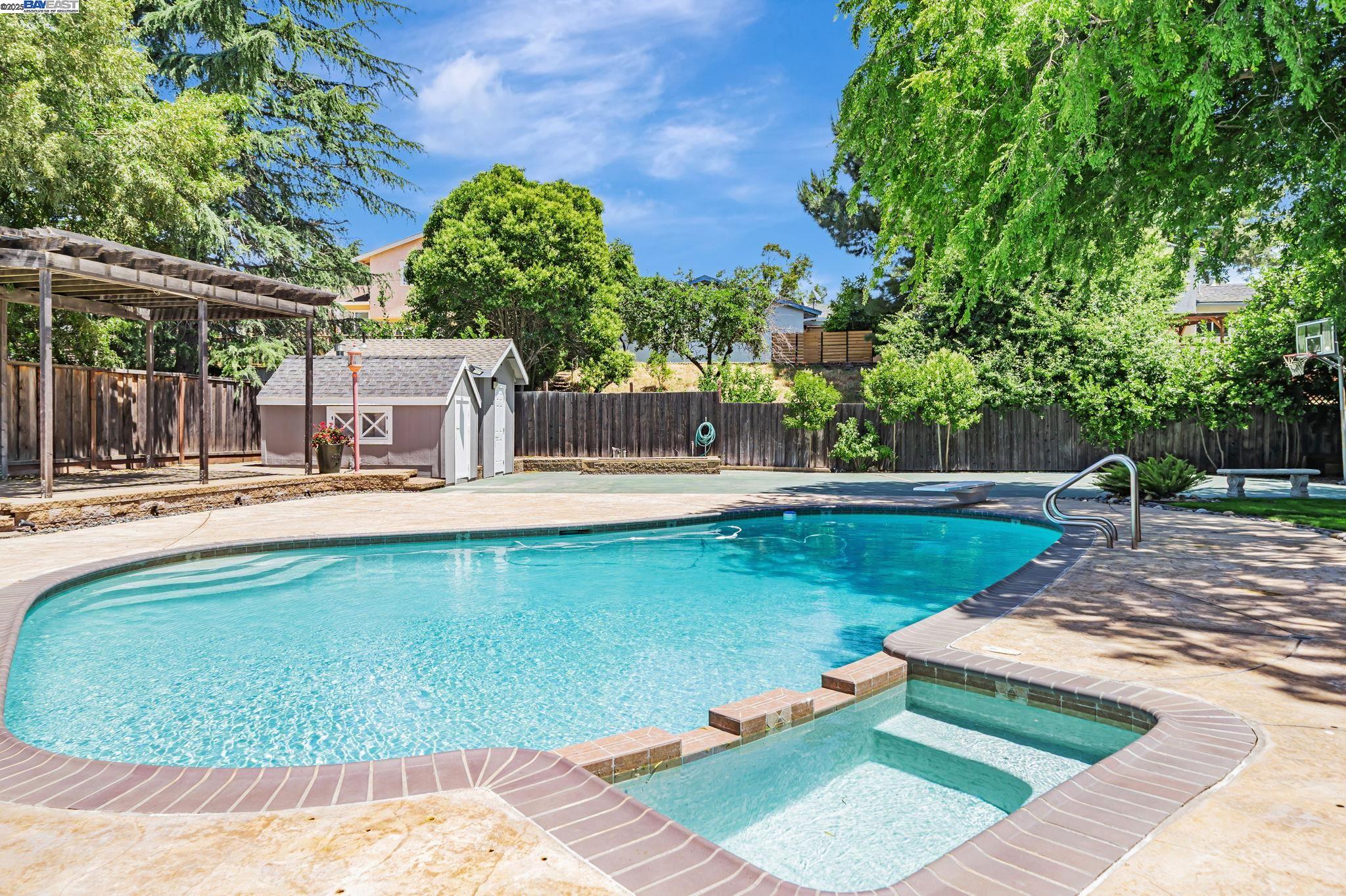 7765 Peppertree Road