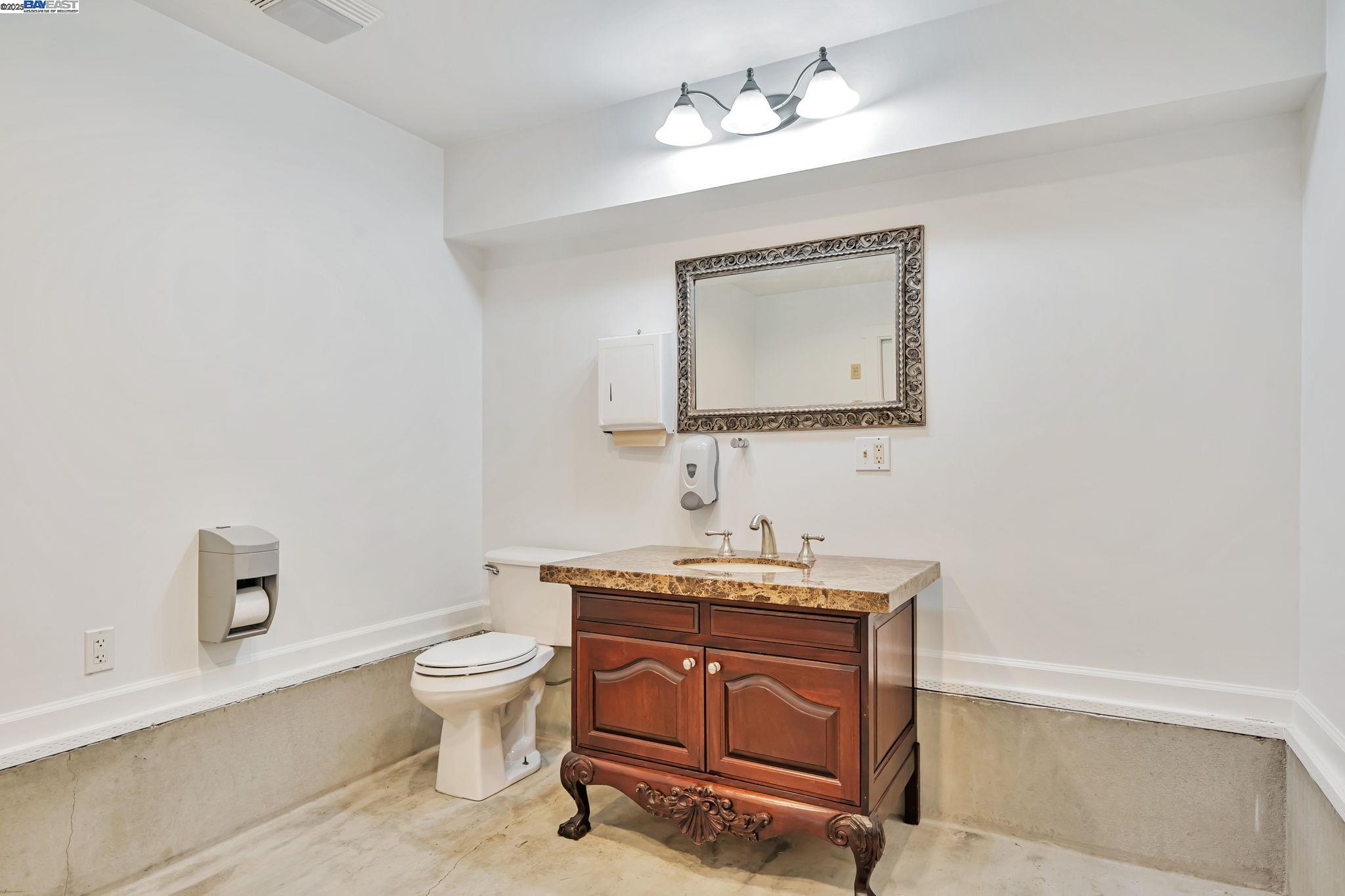 7765 Peppertree Road