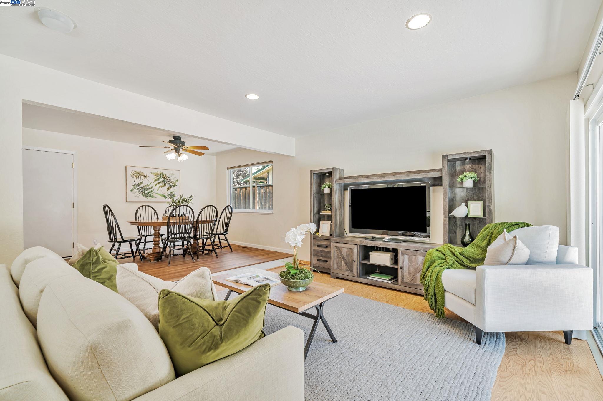 7765 Peppertree Road