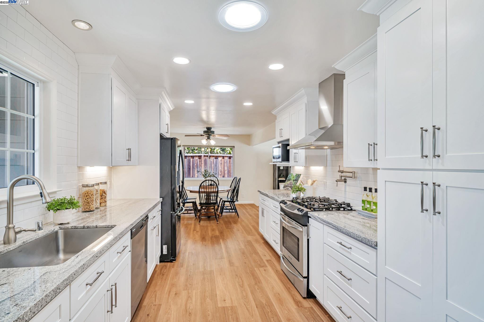 7765 Peppertree Road