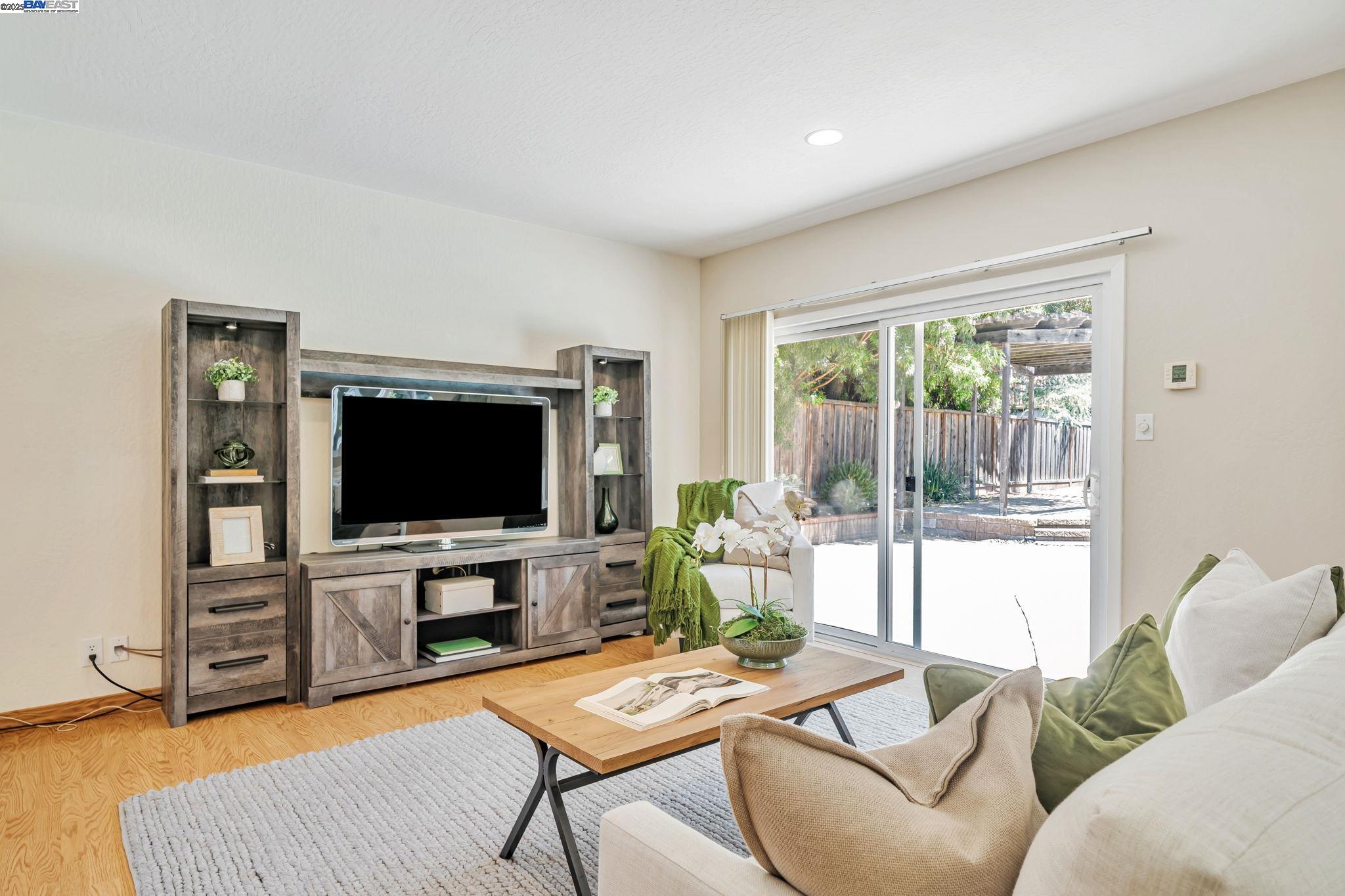 7765 Peppertree Road