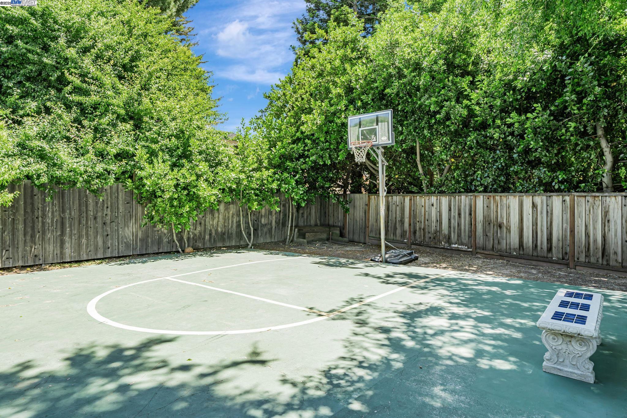 7765 Peppertree Road