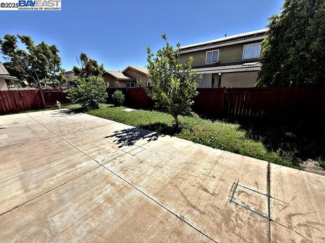 2242 I YTURRALDE DRIVE