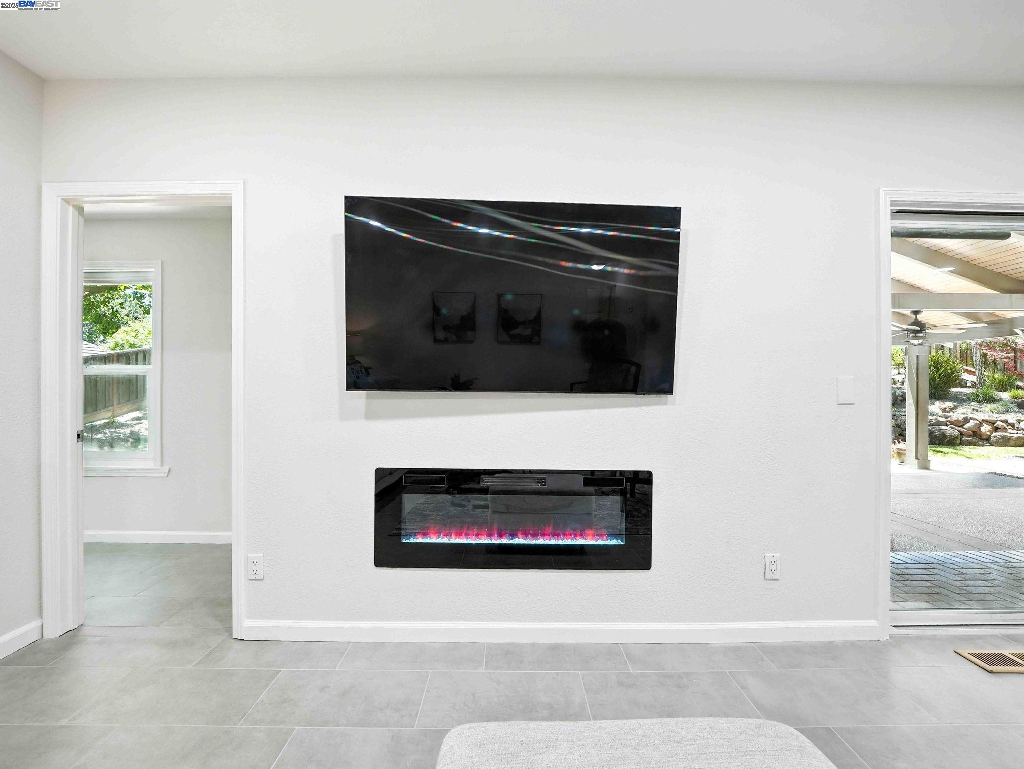 2153 Vintage Ln