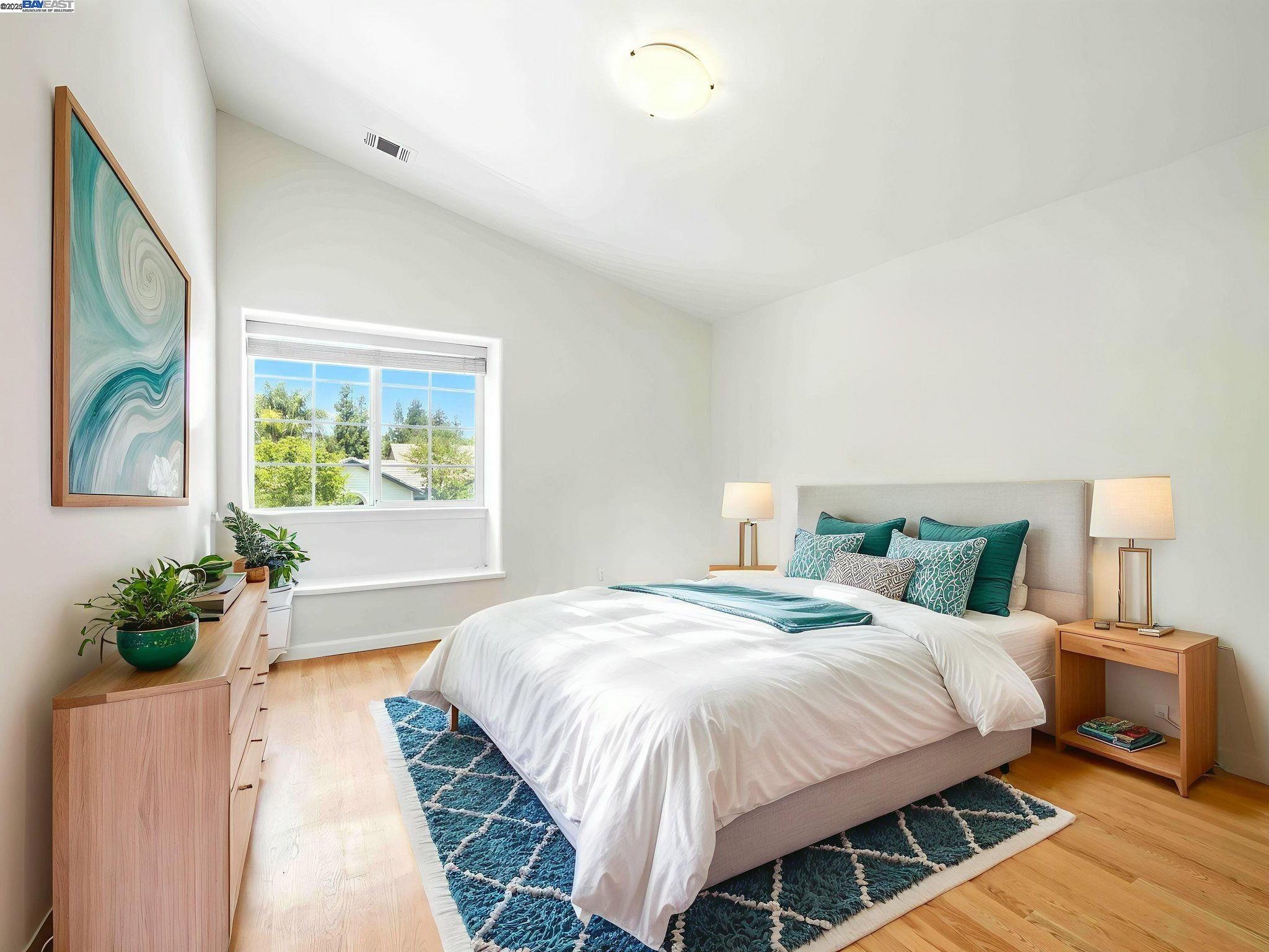 2153 Vintage Ln