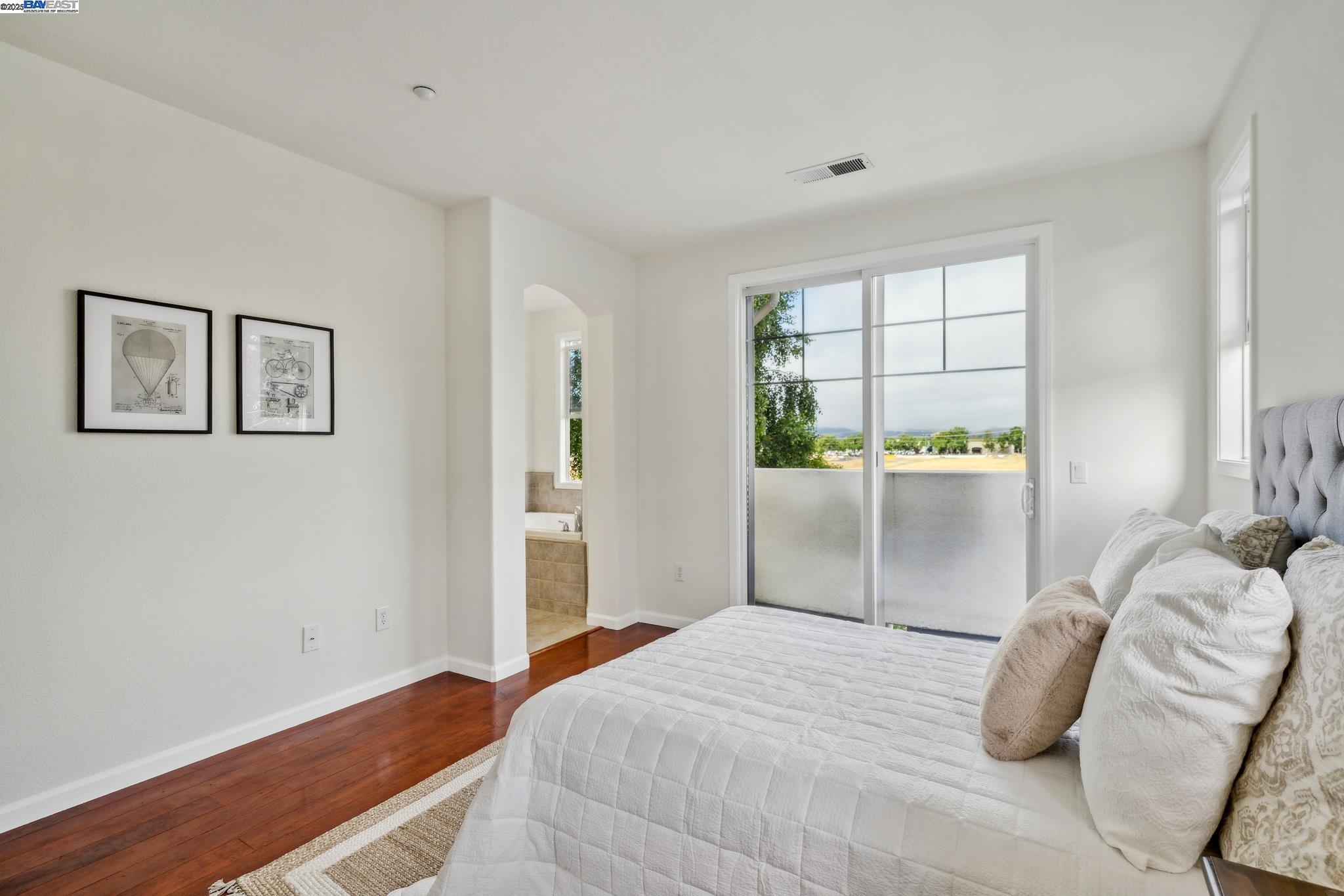 4191 Clarinbridge Cir