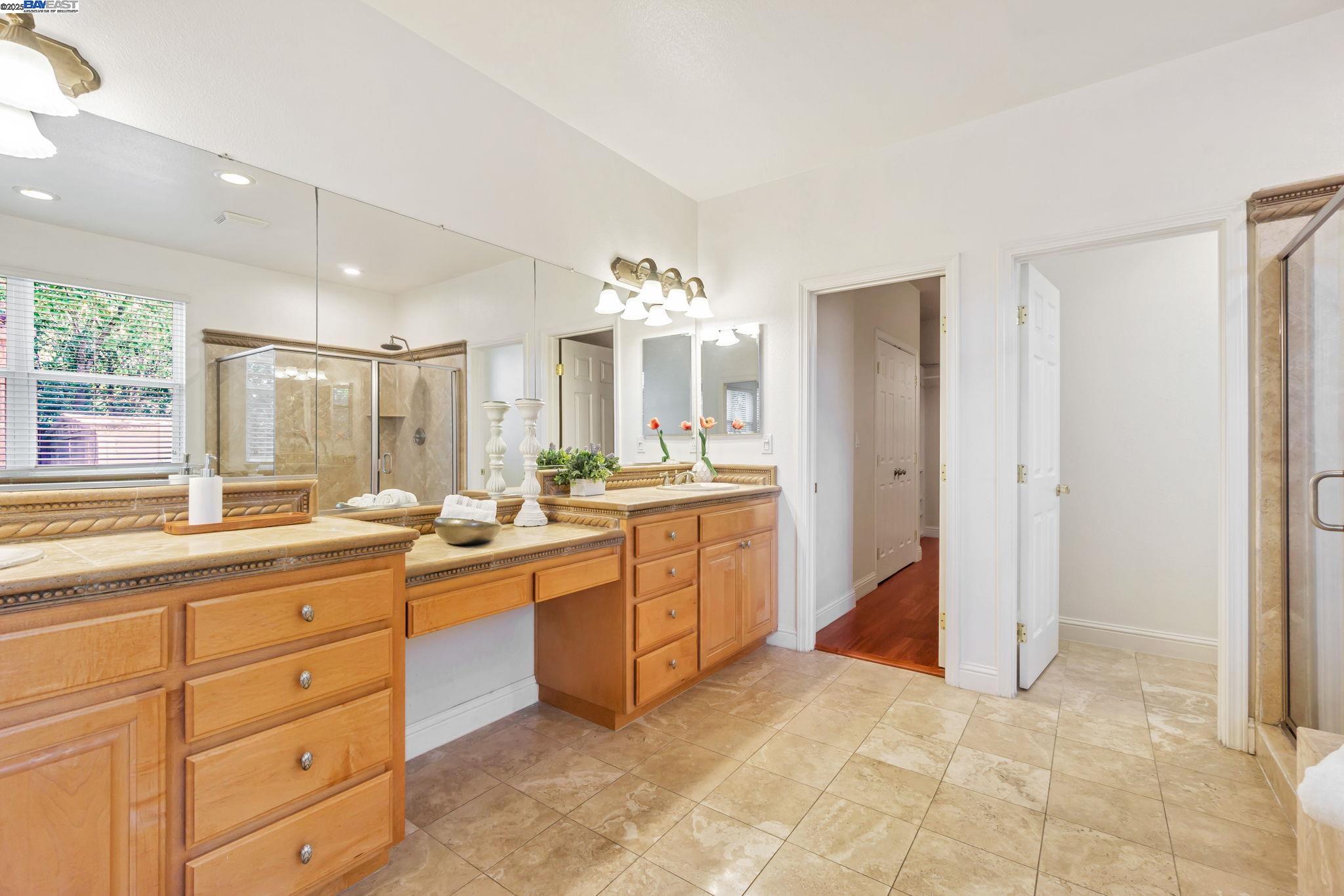 135 Cara Ct