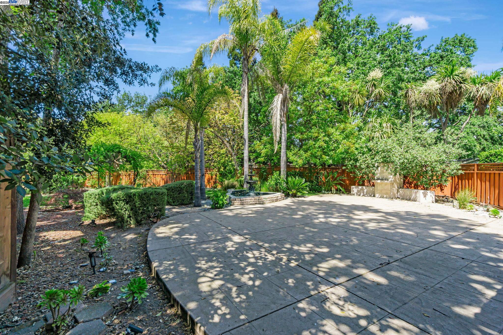 135 Cara Ct