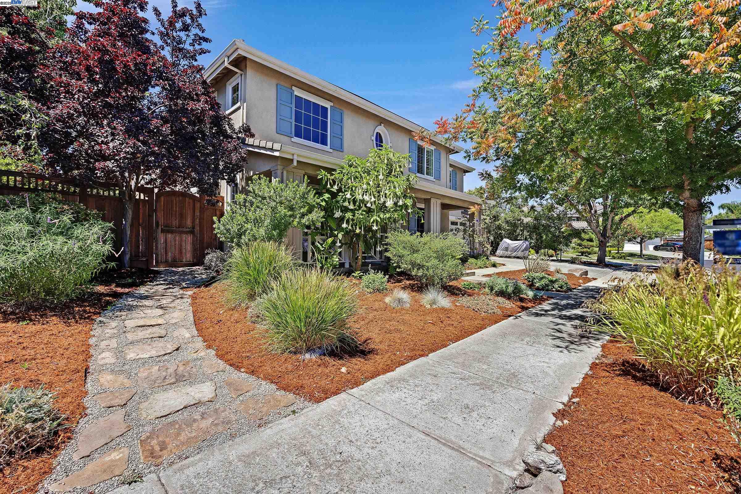 2461 Ancona Cir