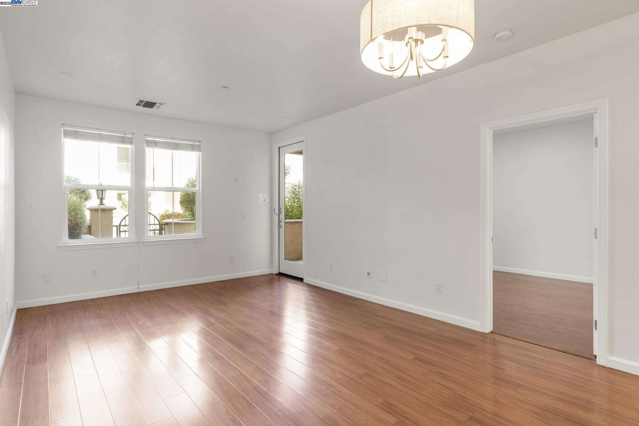 3240 Maguire Way # 103