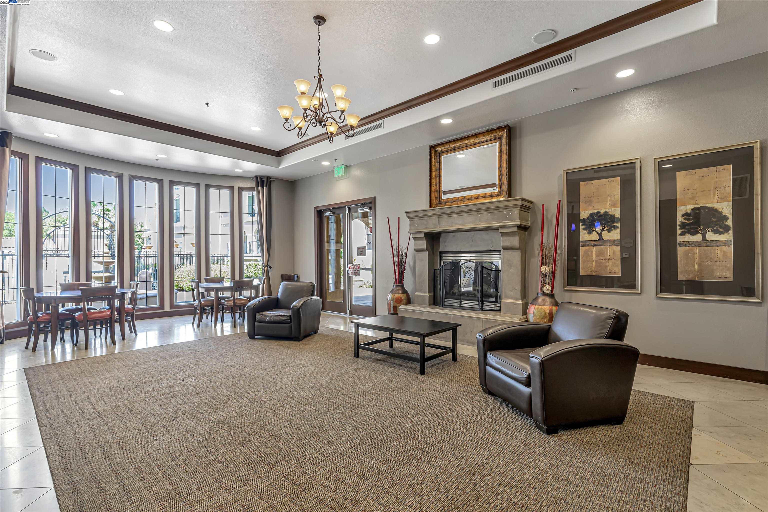 3240 Maguire Way # 103