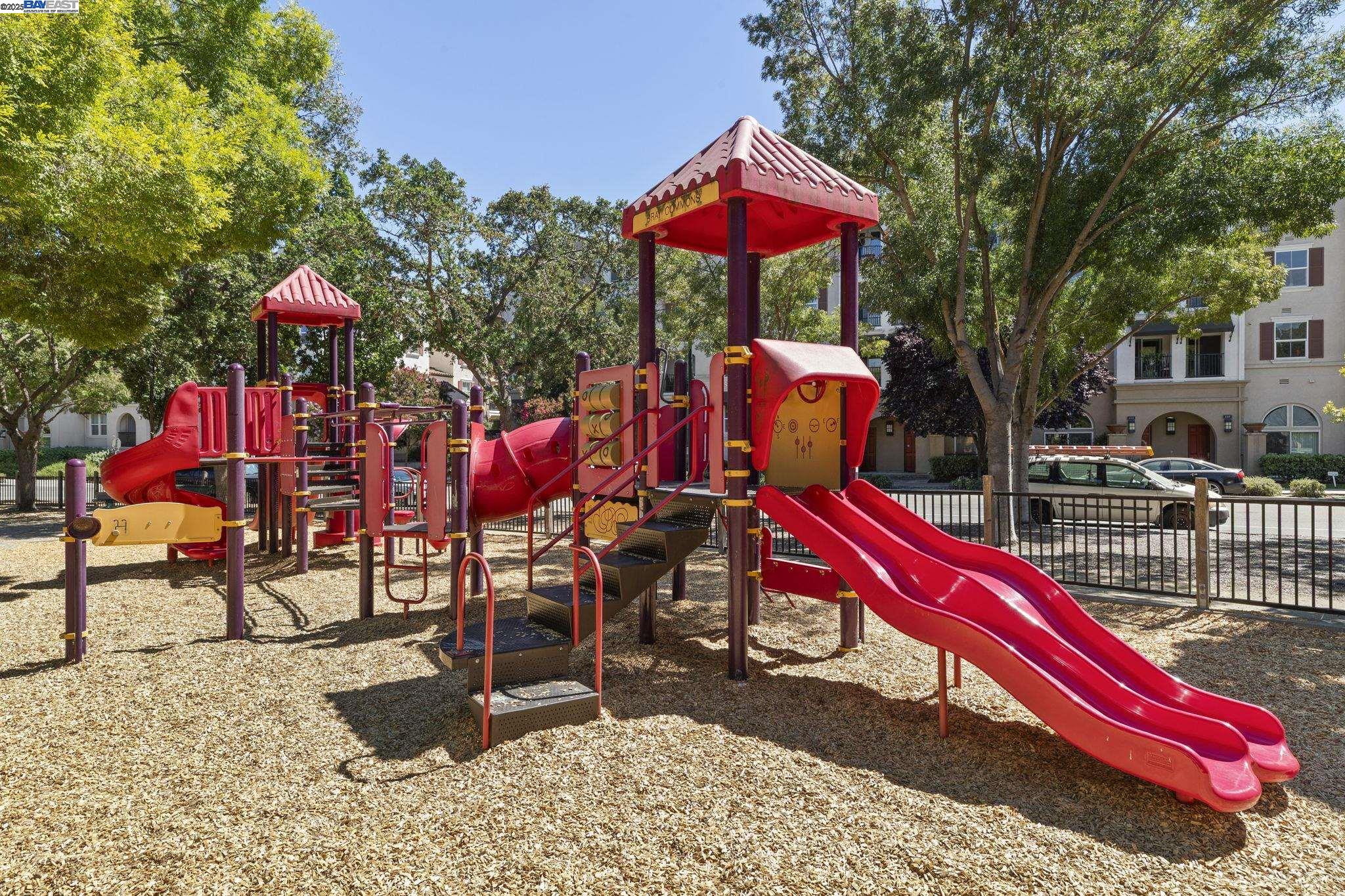 3240 Maguire Way # 103