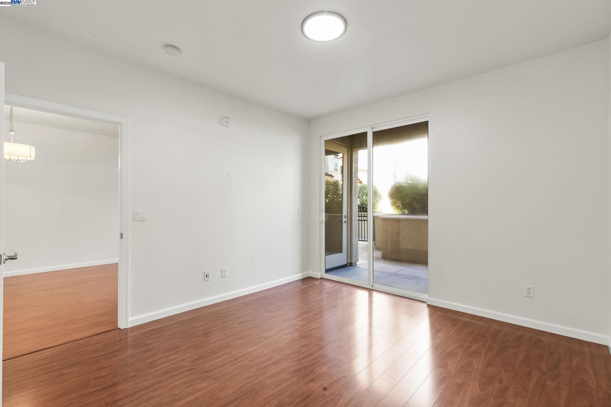 3240 Maguire Way # 103