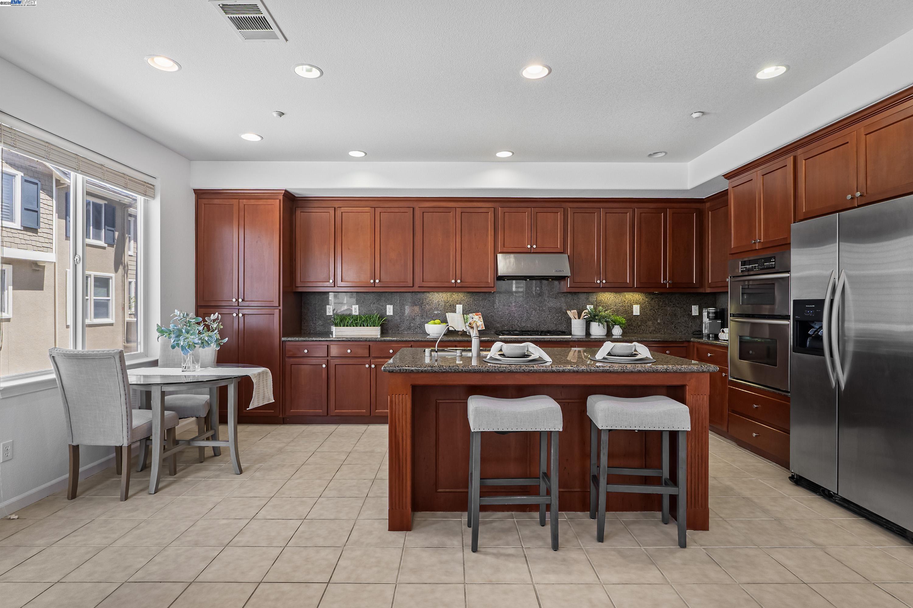 6268 Byron Ln