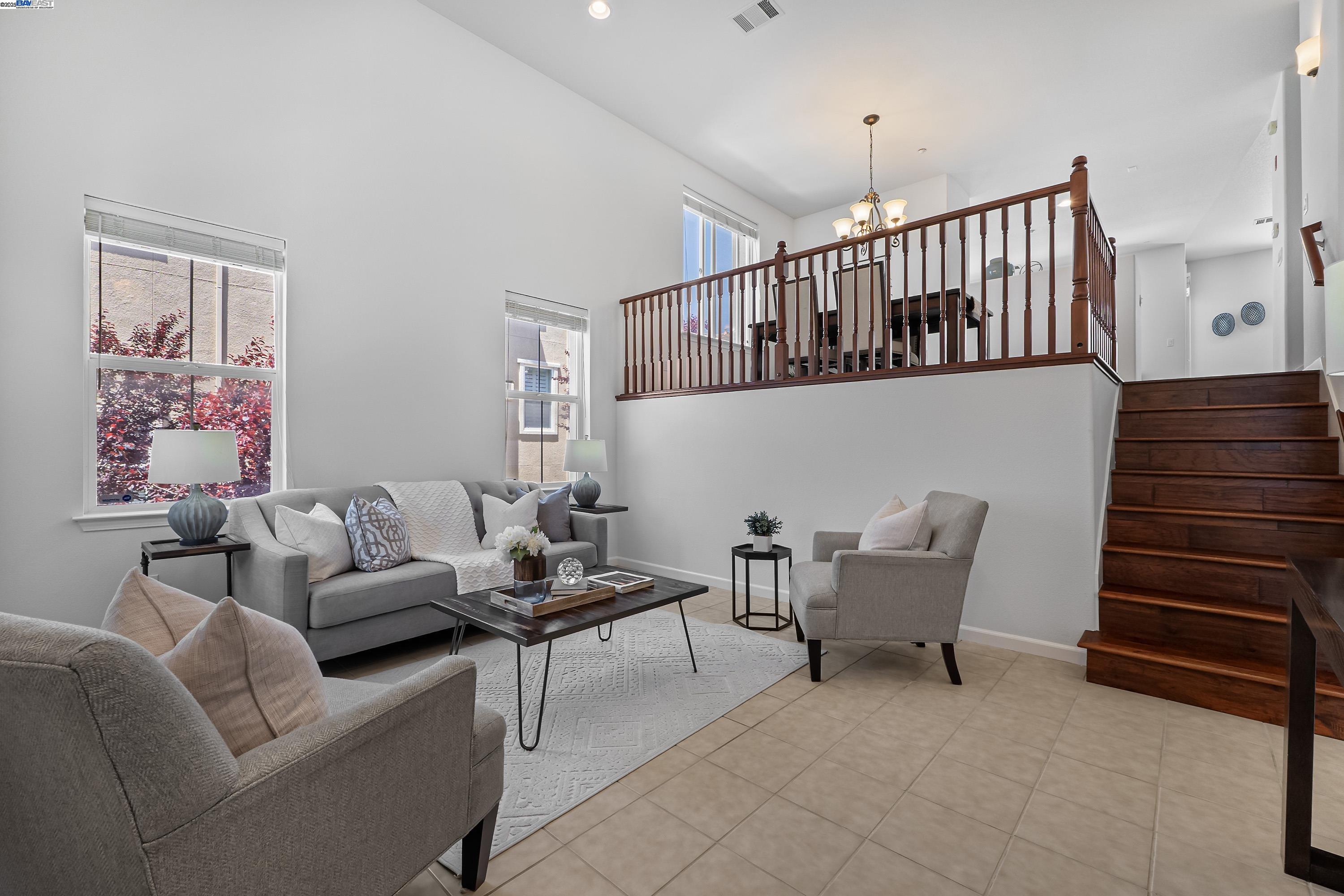 6268 Byron Ln