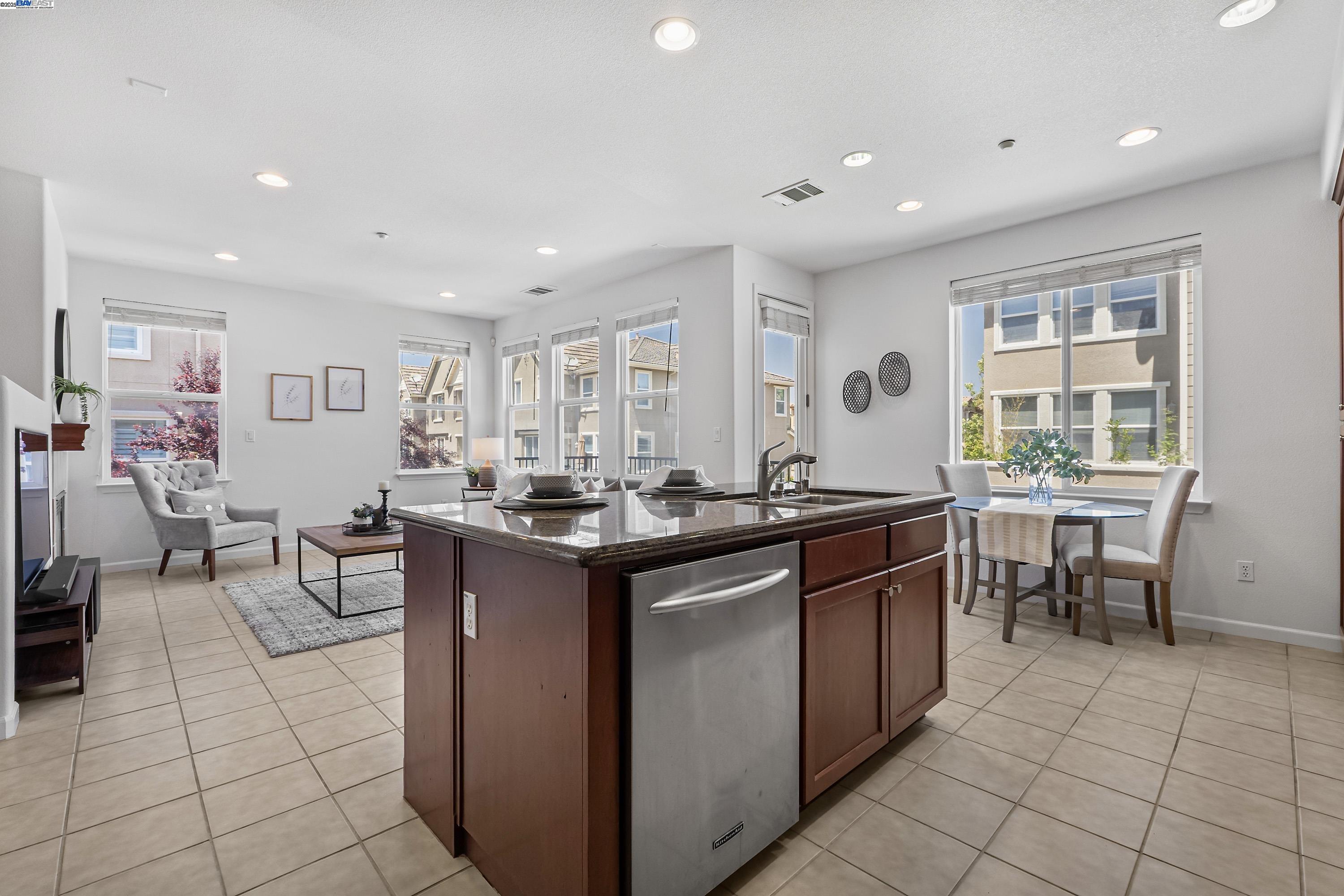 6268 Byron Ln