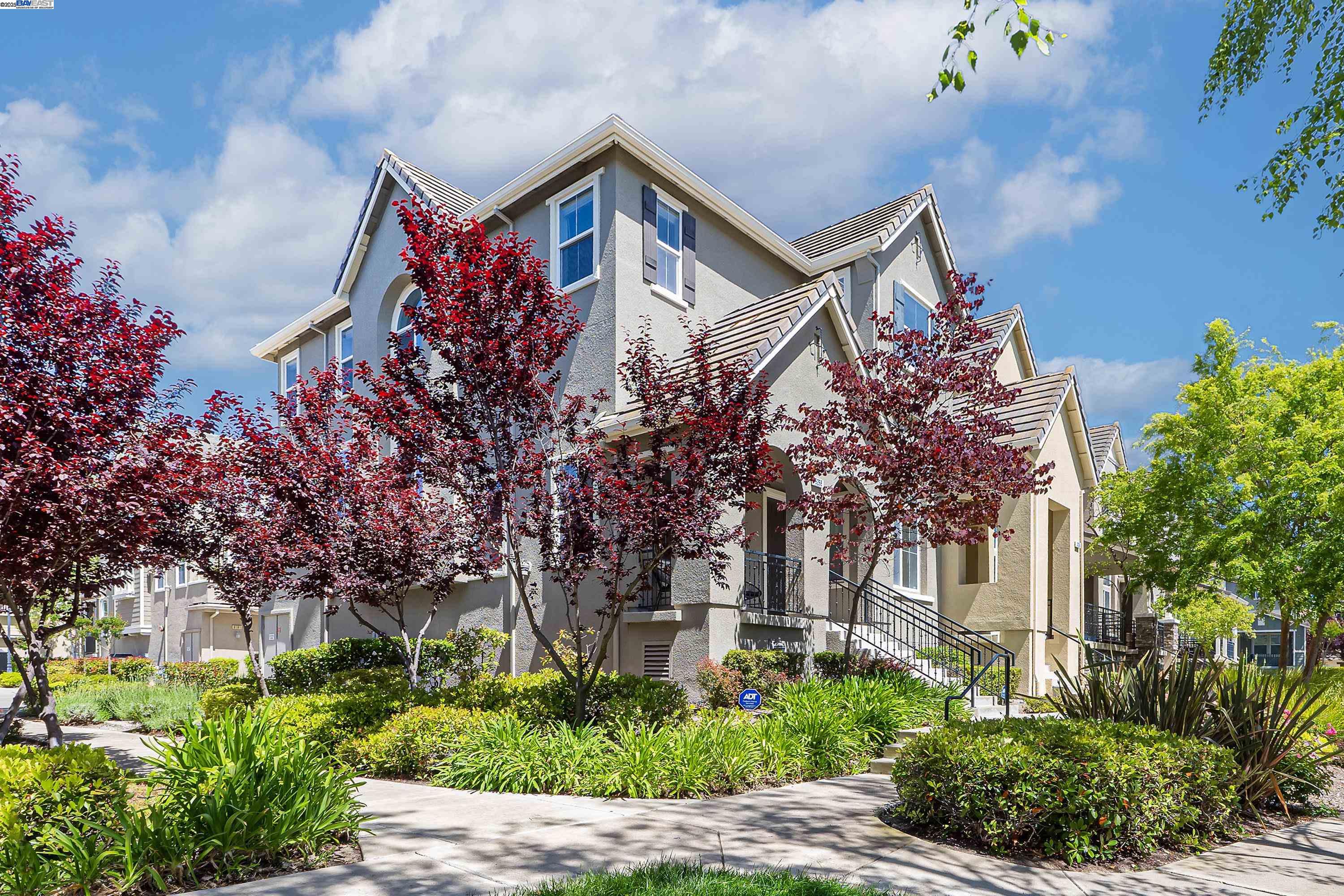 6268 Byron Ln