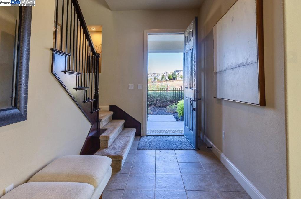 4456 Sunset View Dr