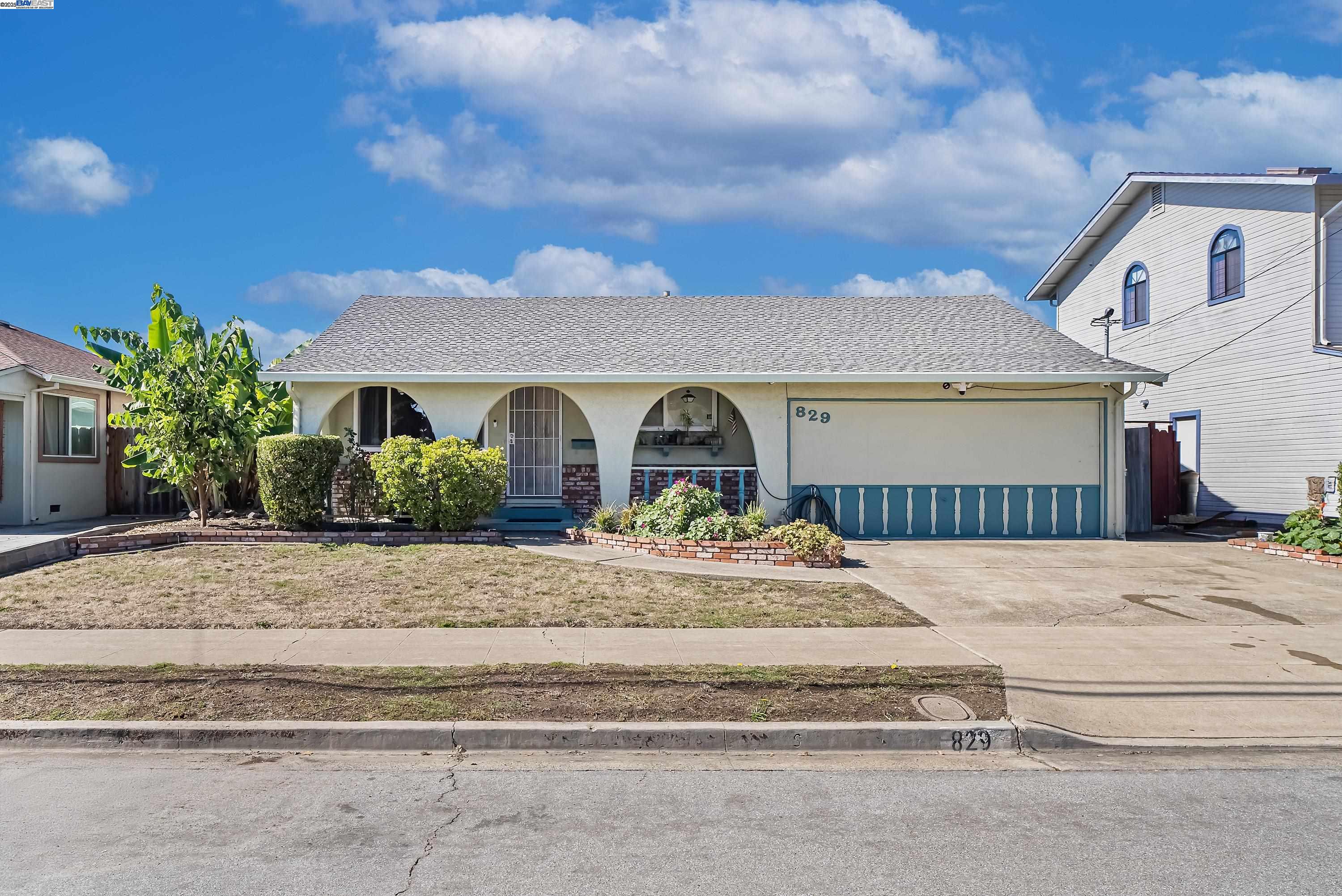 829 Crespi Dr, San Leandro