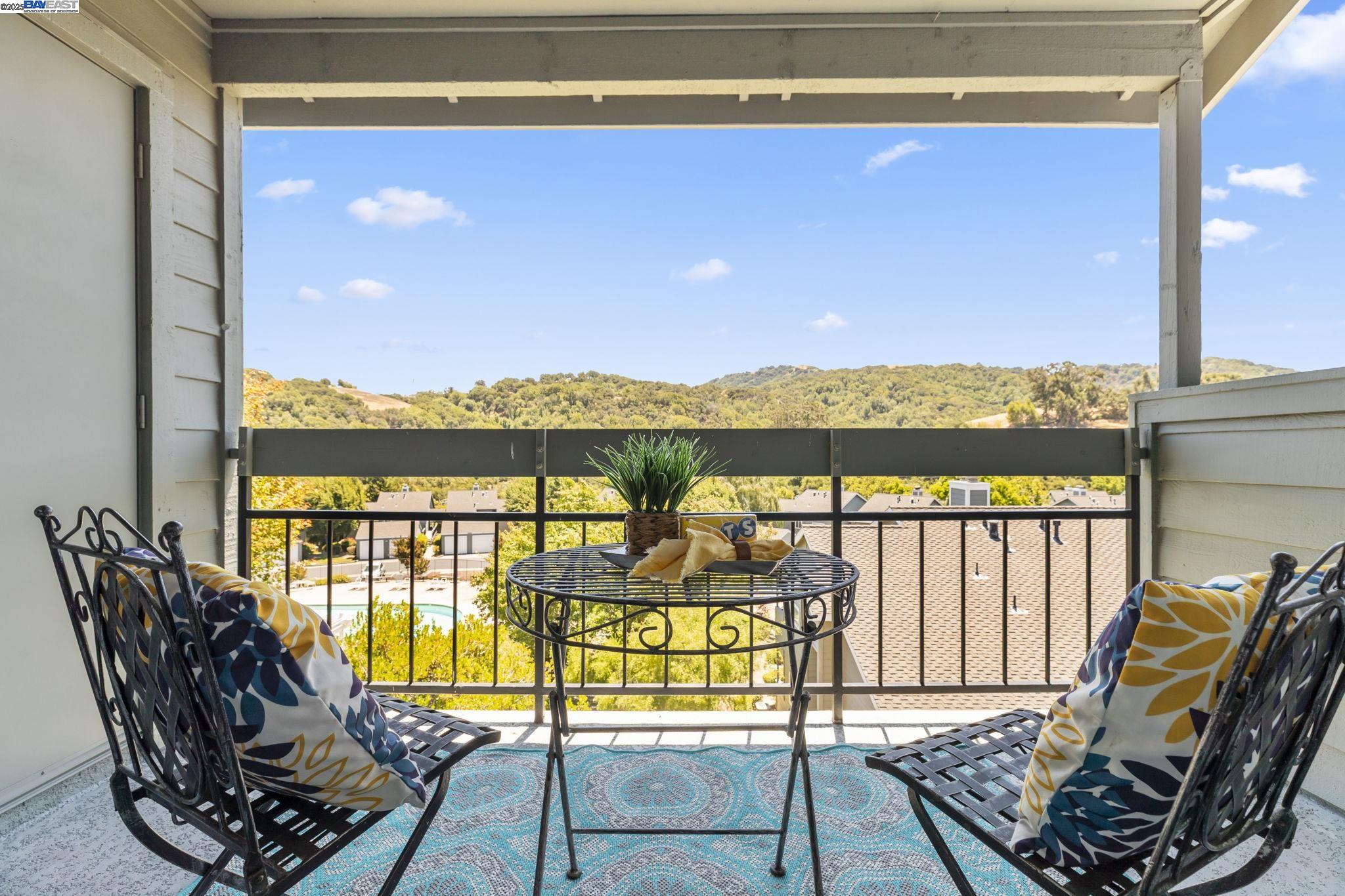 7710 Canyon Meadow Cir # D