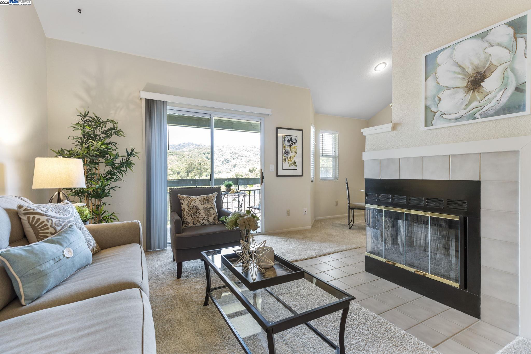 7710 Canyon Meadow Cir # D