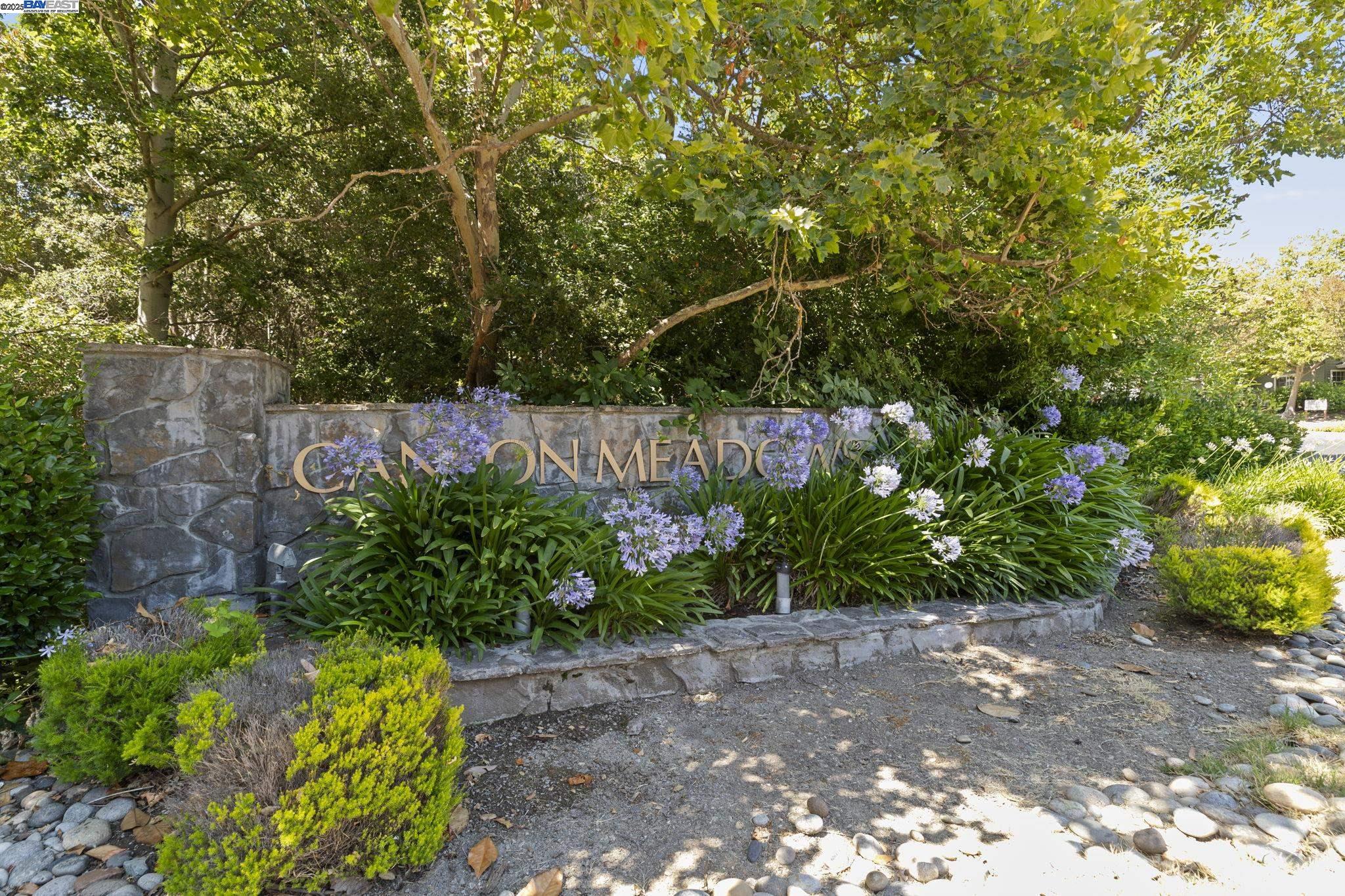 7710 Canyon Meadow Cir # D