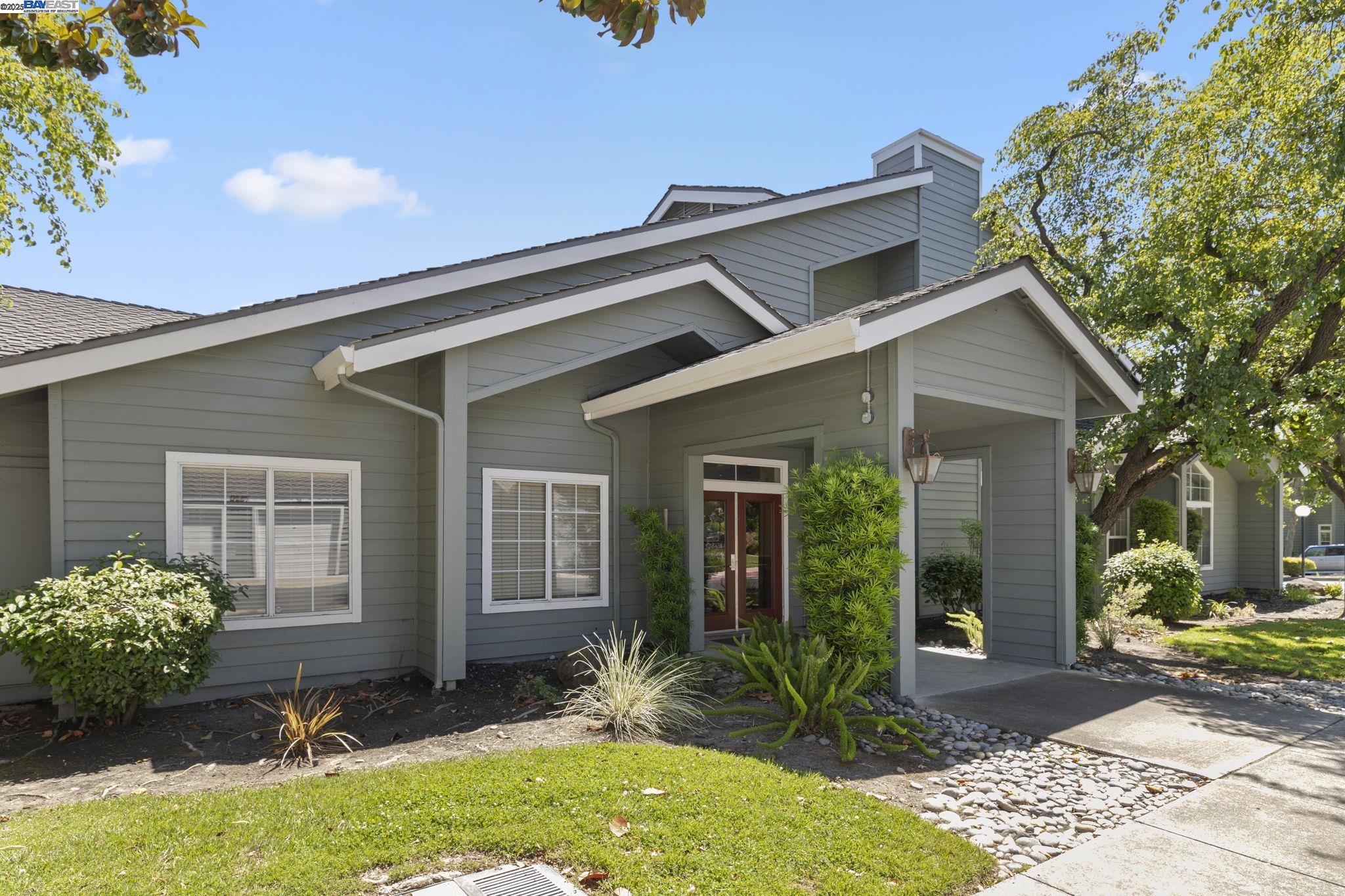 7710 Canyon Meadow Cir # D