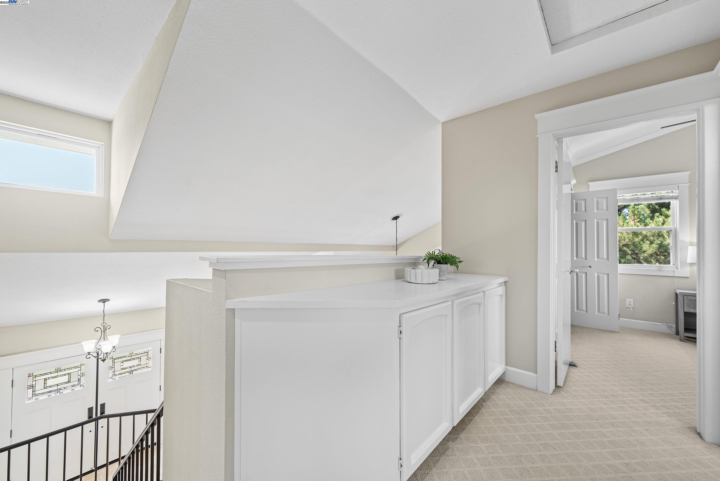 462 Tioga Ct