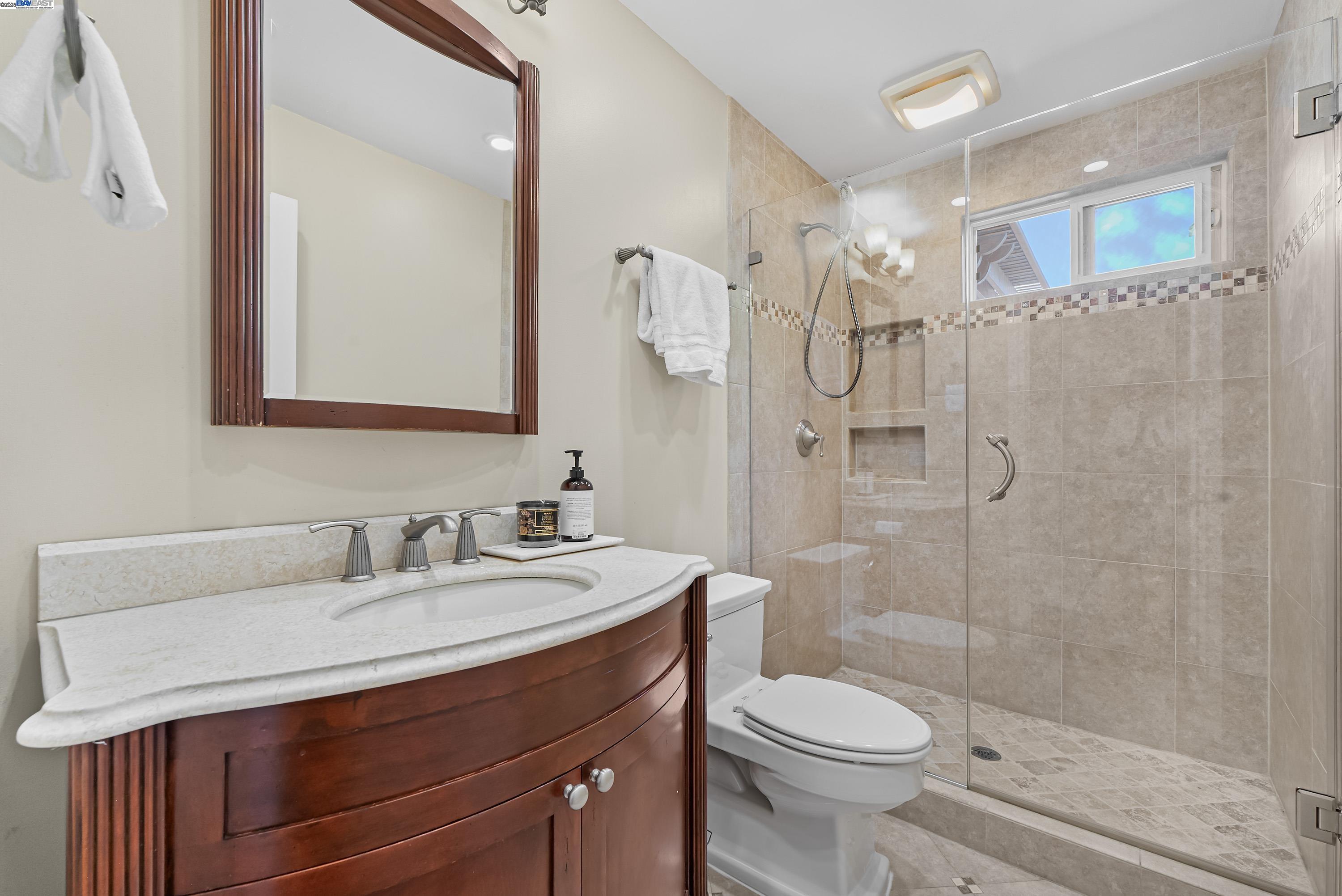 462 Tioga Ct