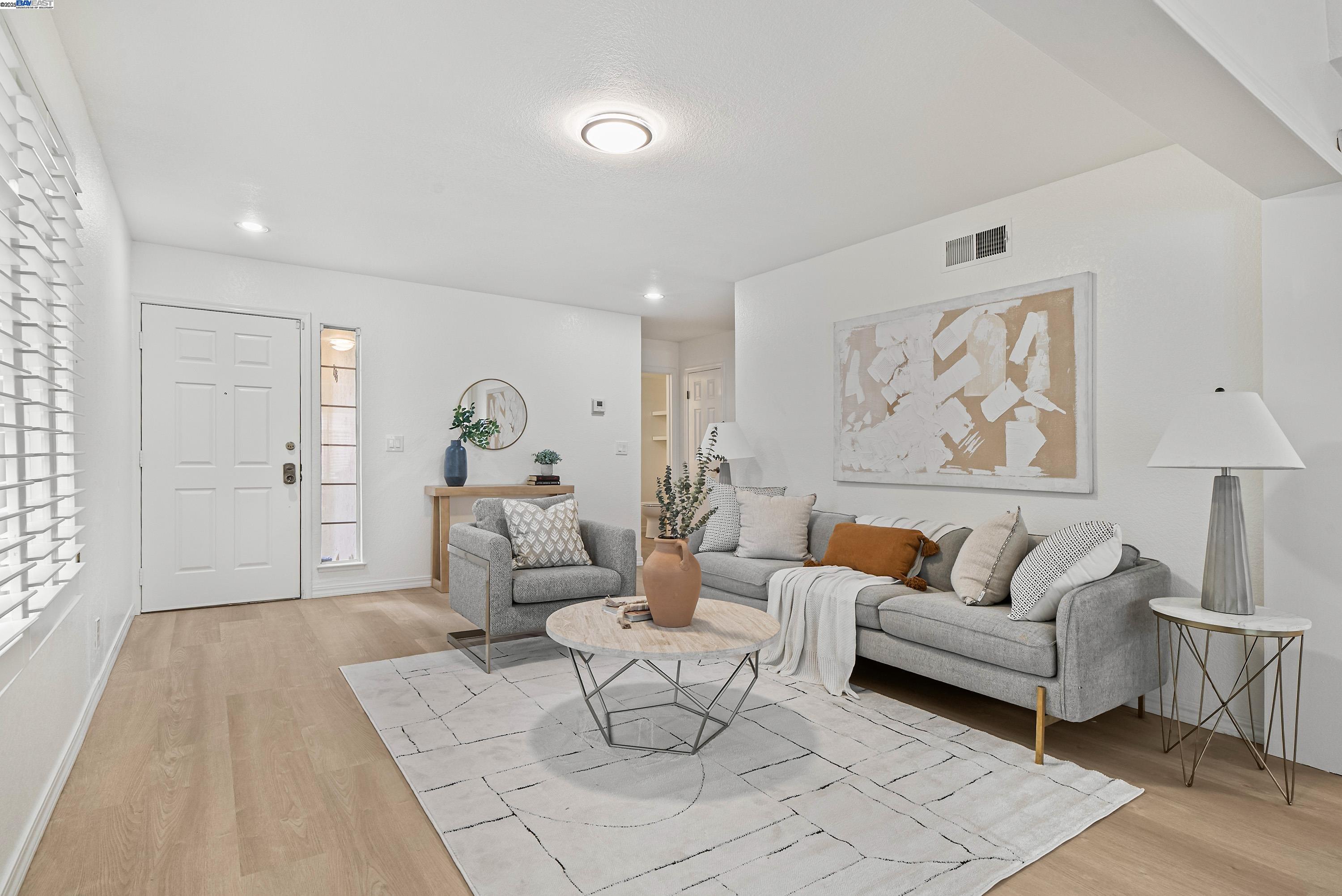 1585 Poppybank Ct, Pleasanton