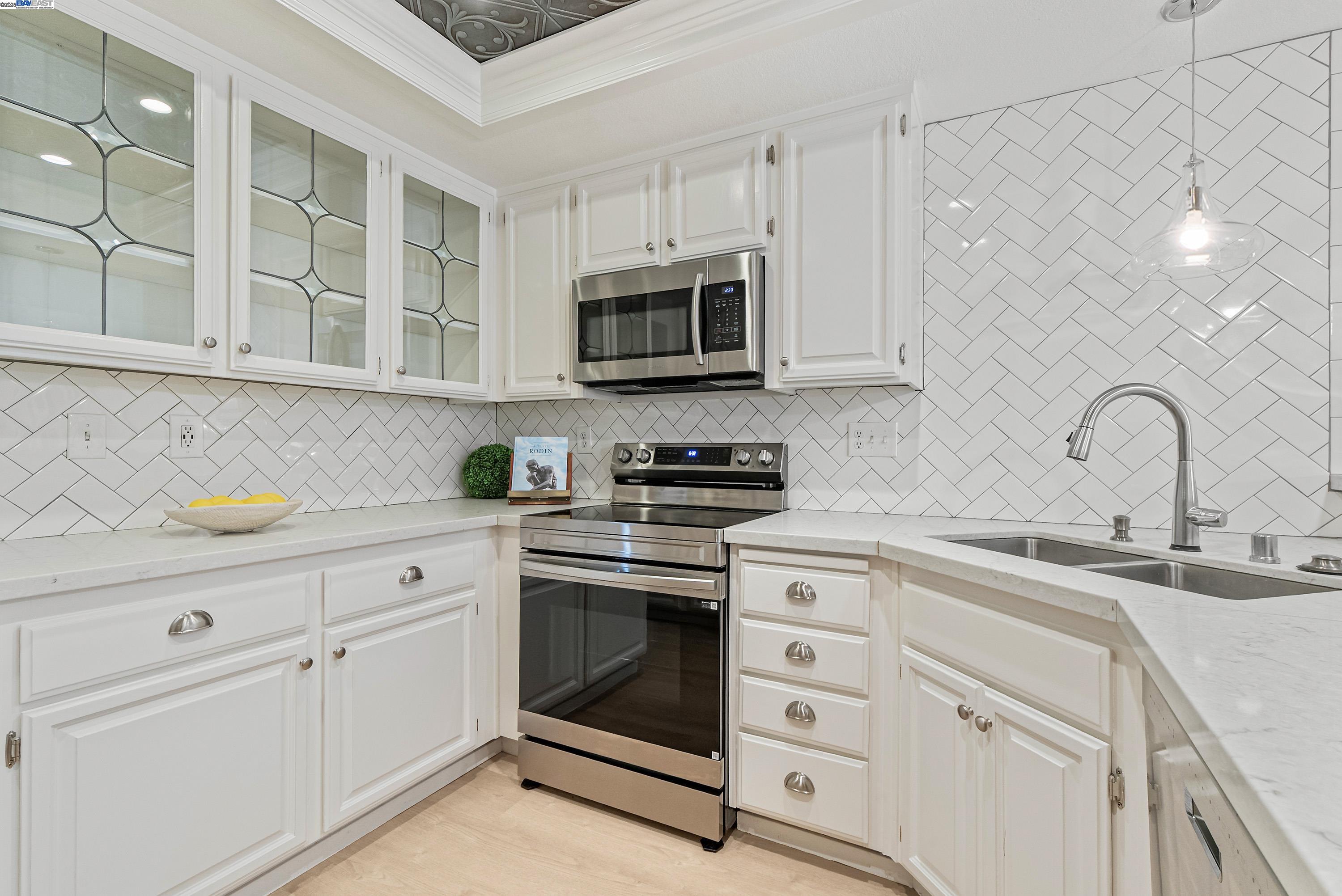 1585 Poppybank Ct, Pleasanton