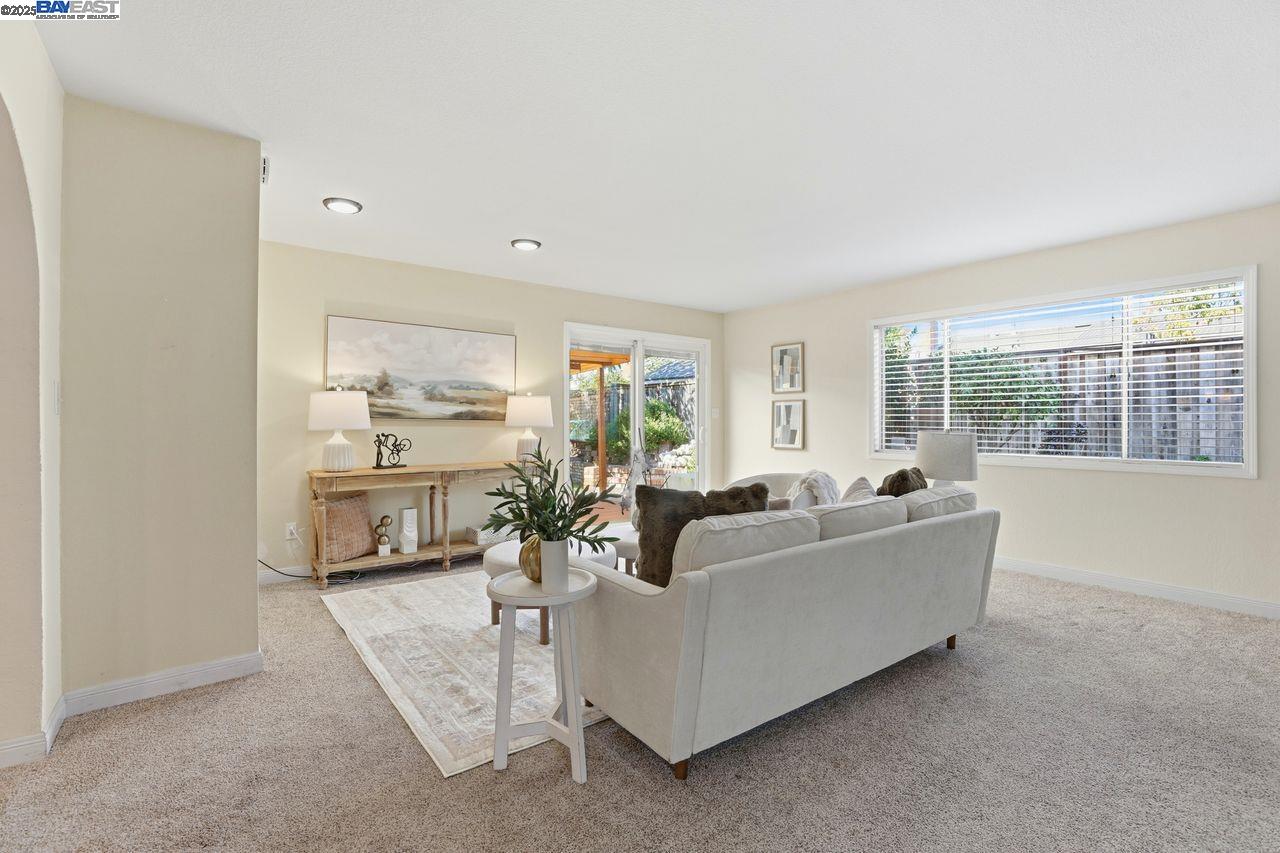 7767 Burnham Way