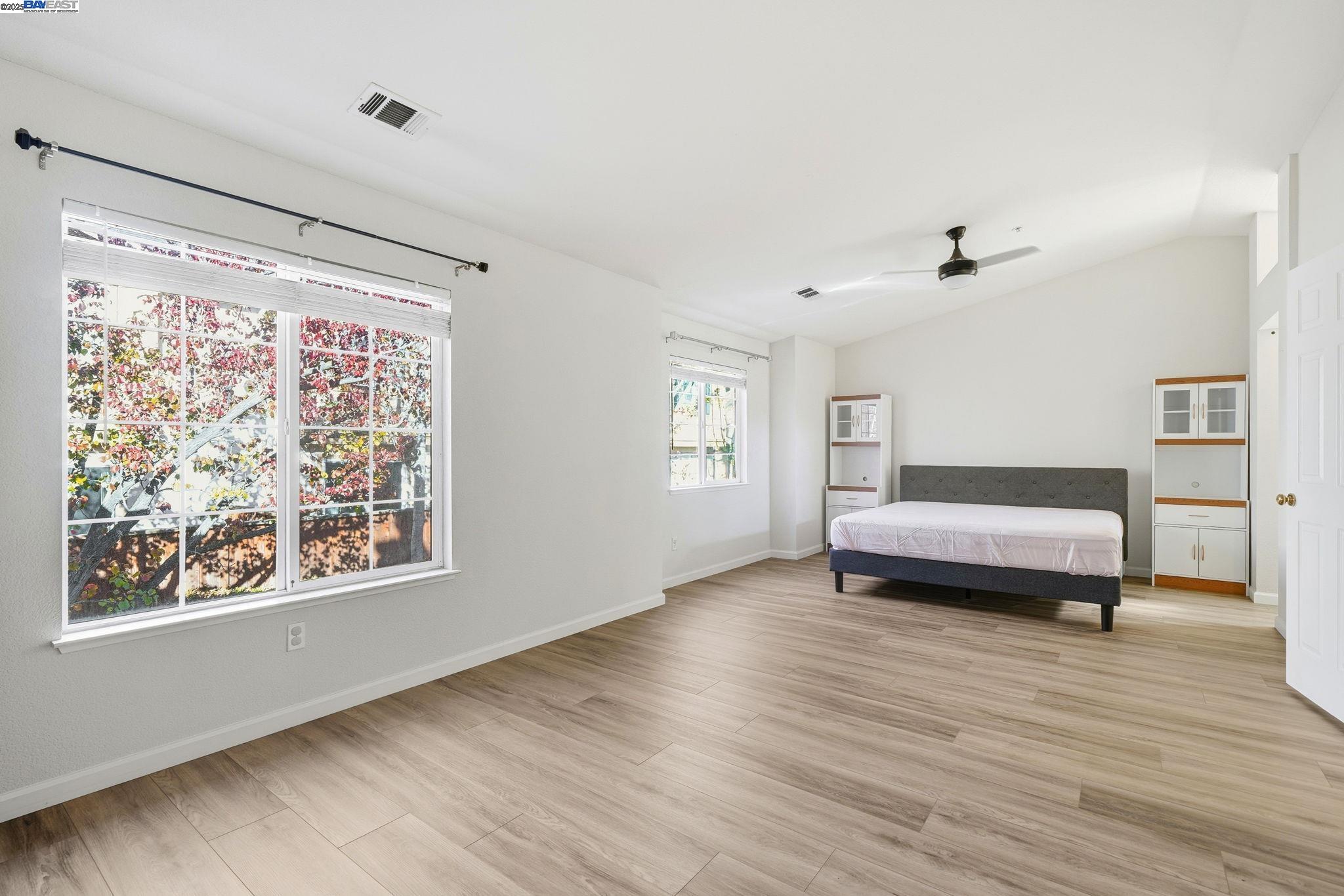 10856 Glengarry Lane