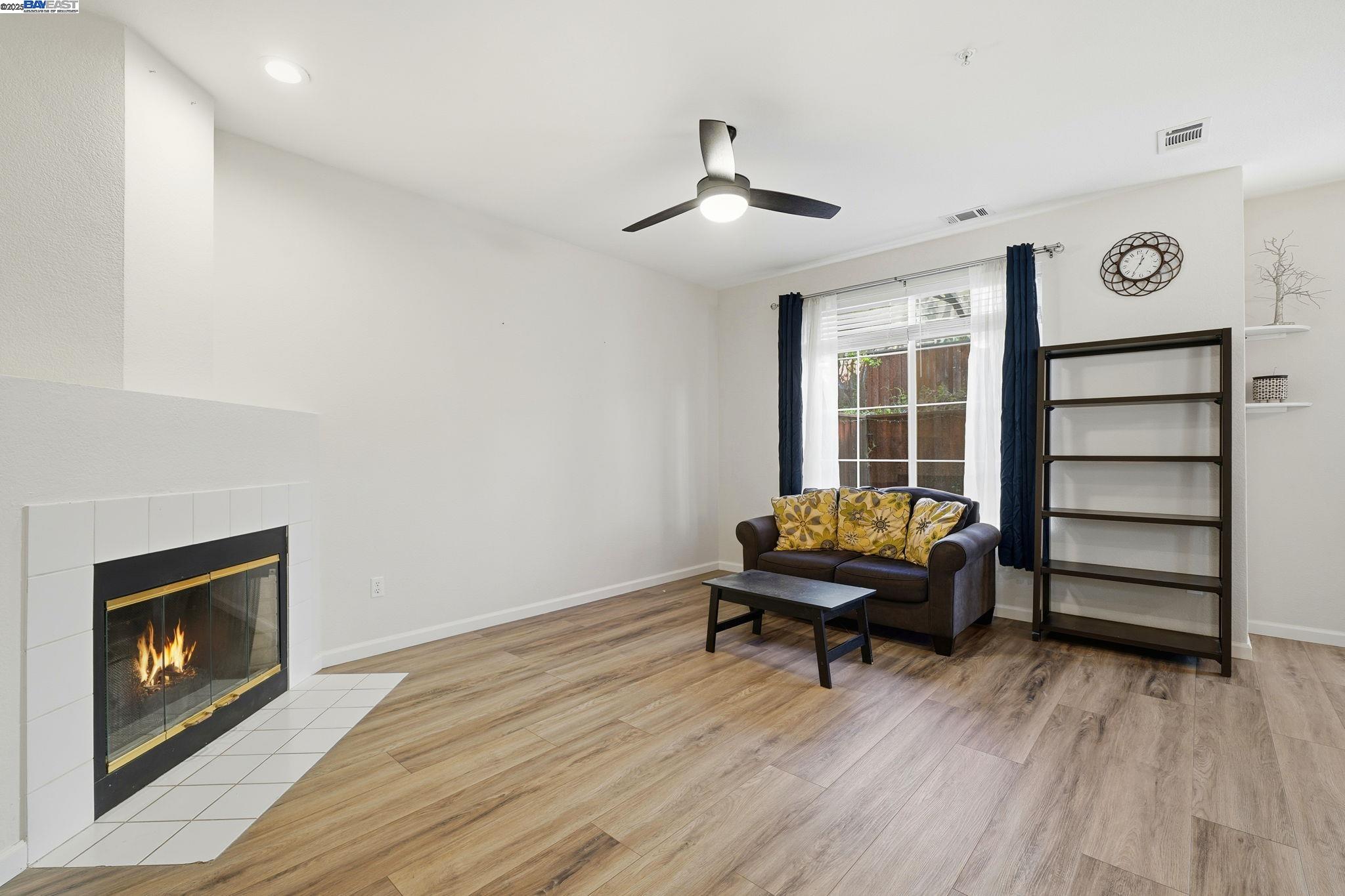 10856 Glengarry Lane