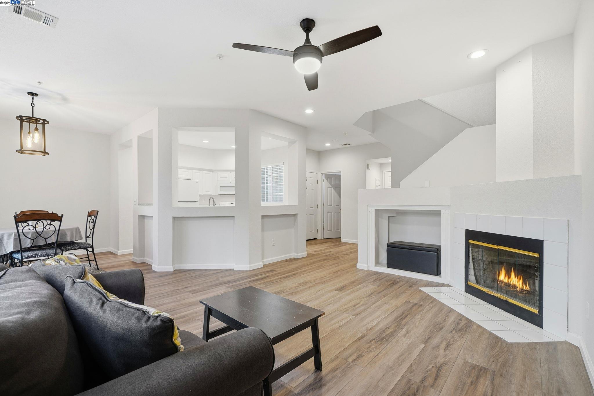 10856 Glengarry Lane